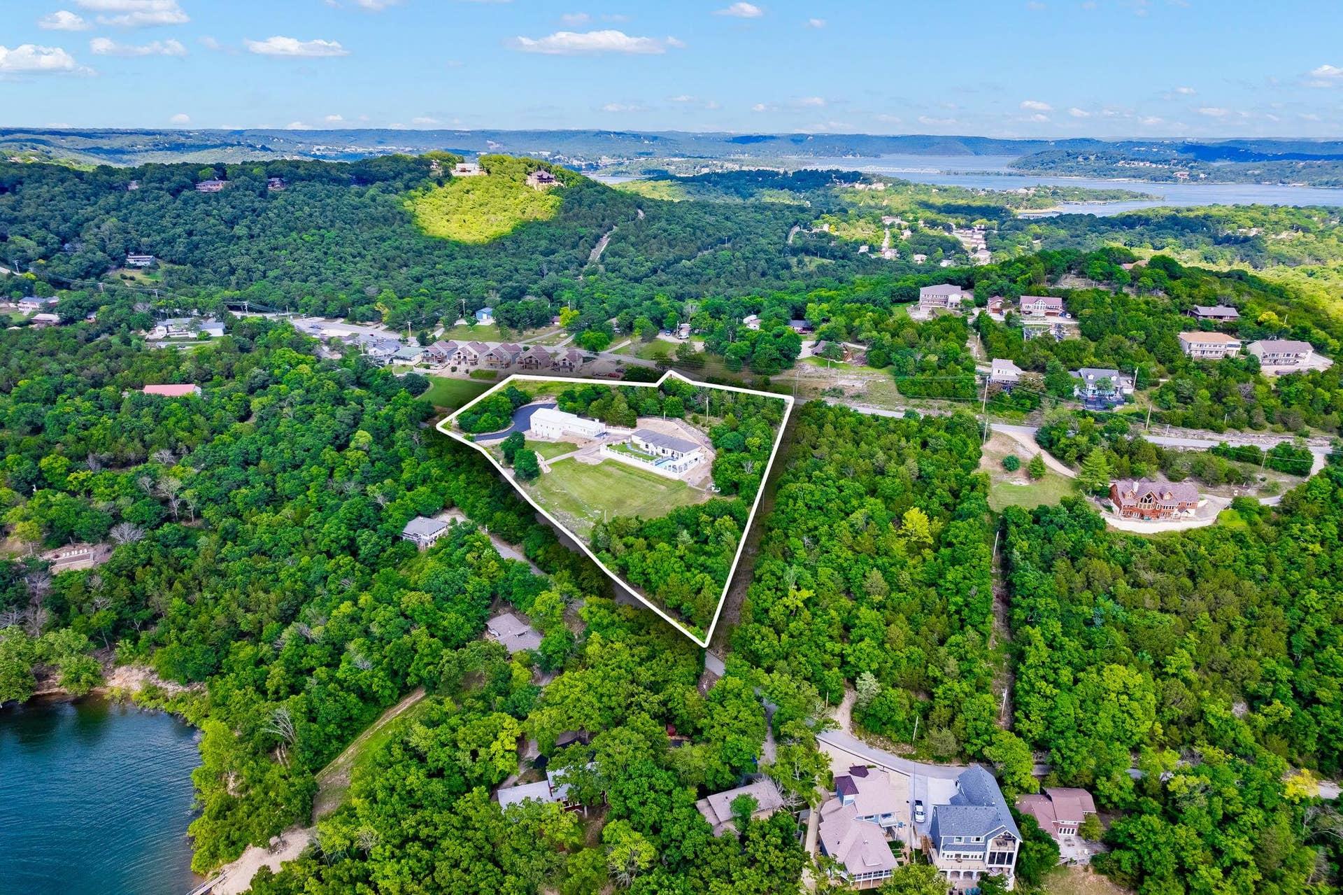 164 Omega Lane, Kimberling City, MO 65686 164-Omega-Ln-Gated-LAke-Retreat