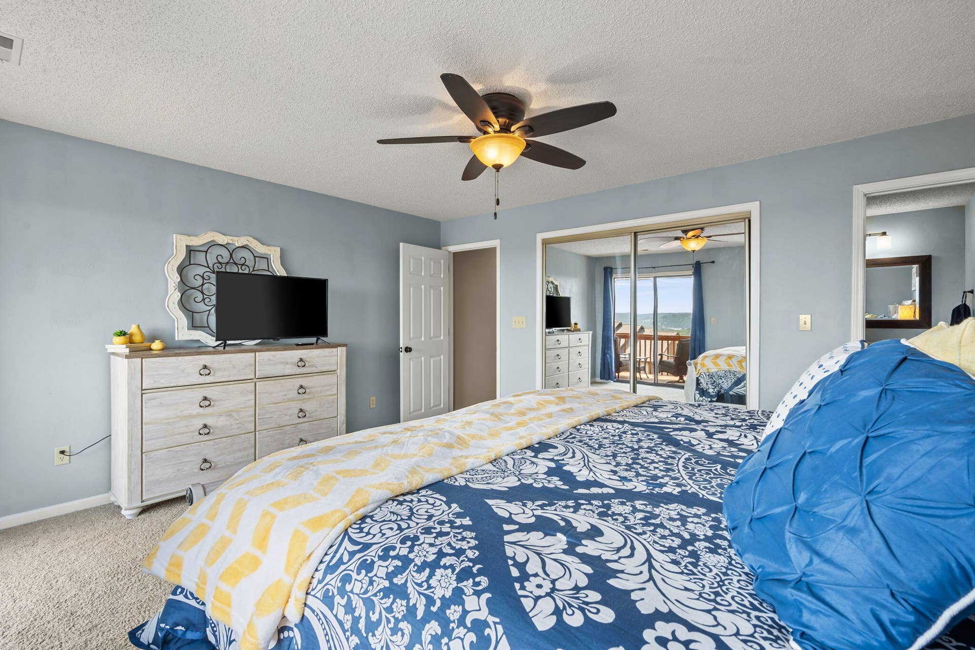 67-Port-Dr-Serene-Bedroom