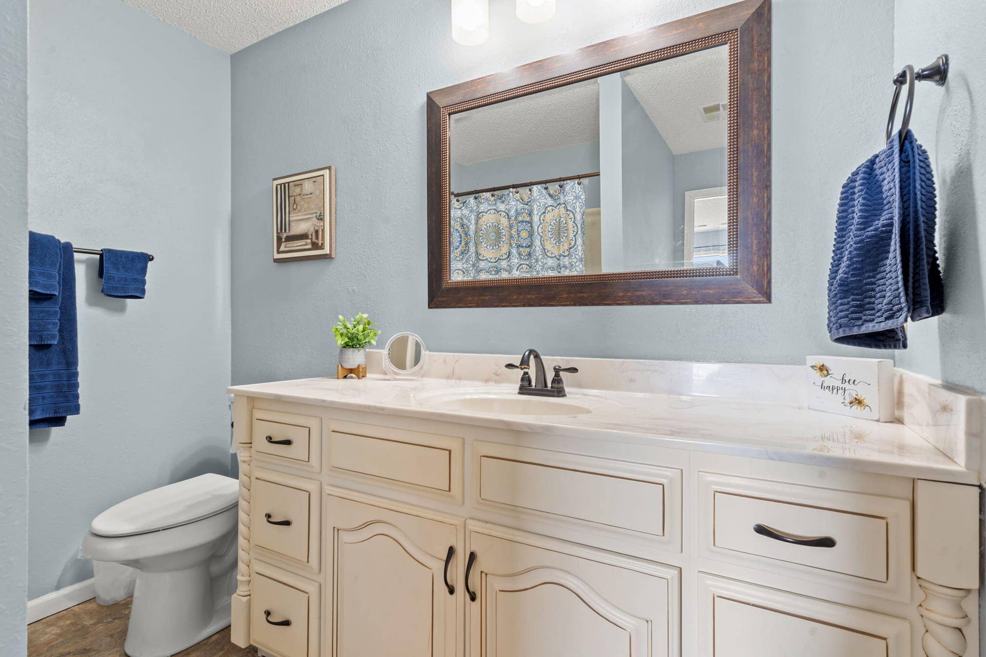 67-Port-Dr-Ensuite-Bath