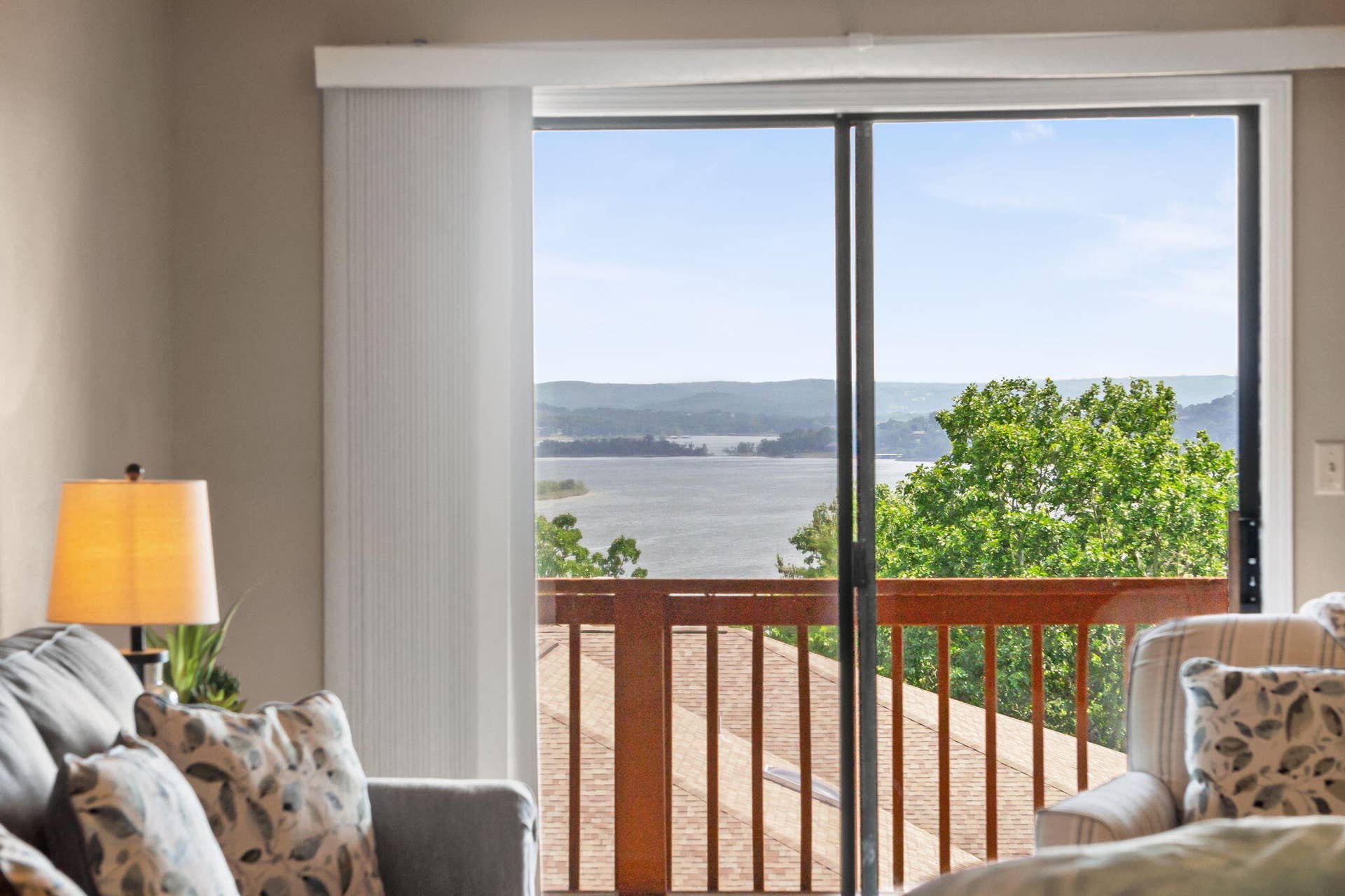 67-Port-Dr-Waterview-Living