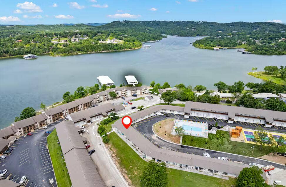 100 Getaway Circle, #Unit 129, Kimberling City, MO 65686 IMG_5830