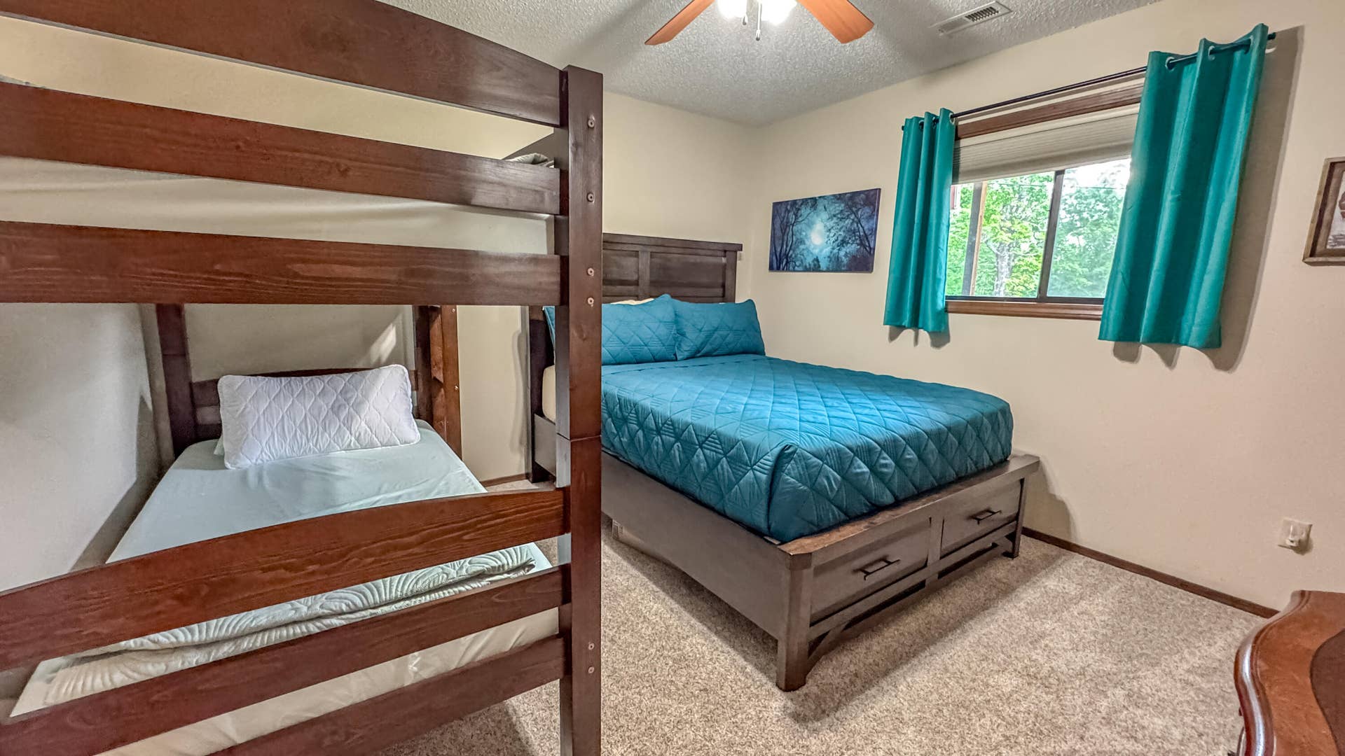 321 Notch Lane IMG_4987