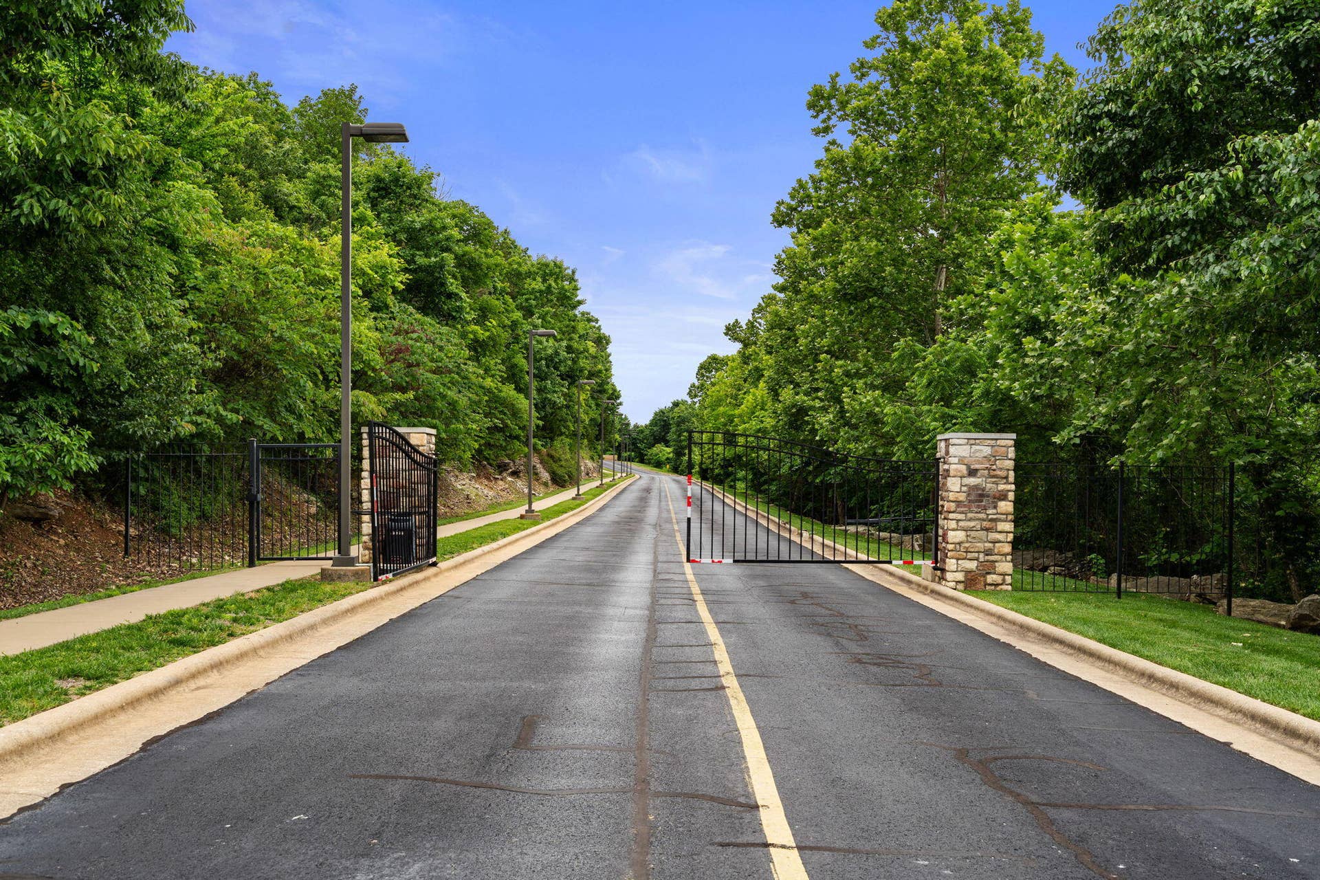 245 Cove Crest, #105, Kimberling City, MO 65686 5-web-or-mls-245 Cove Crest 105 (5)