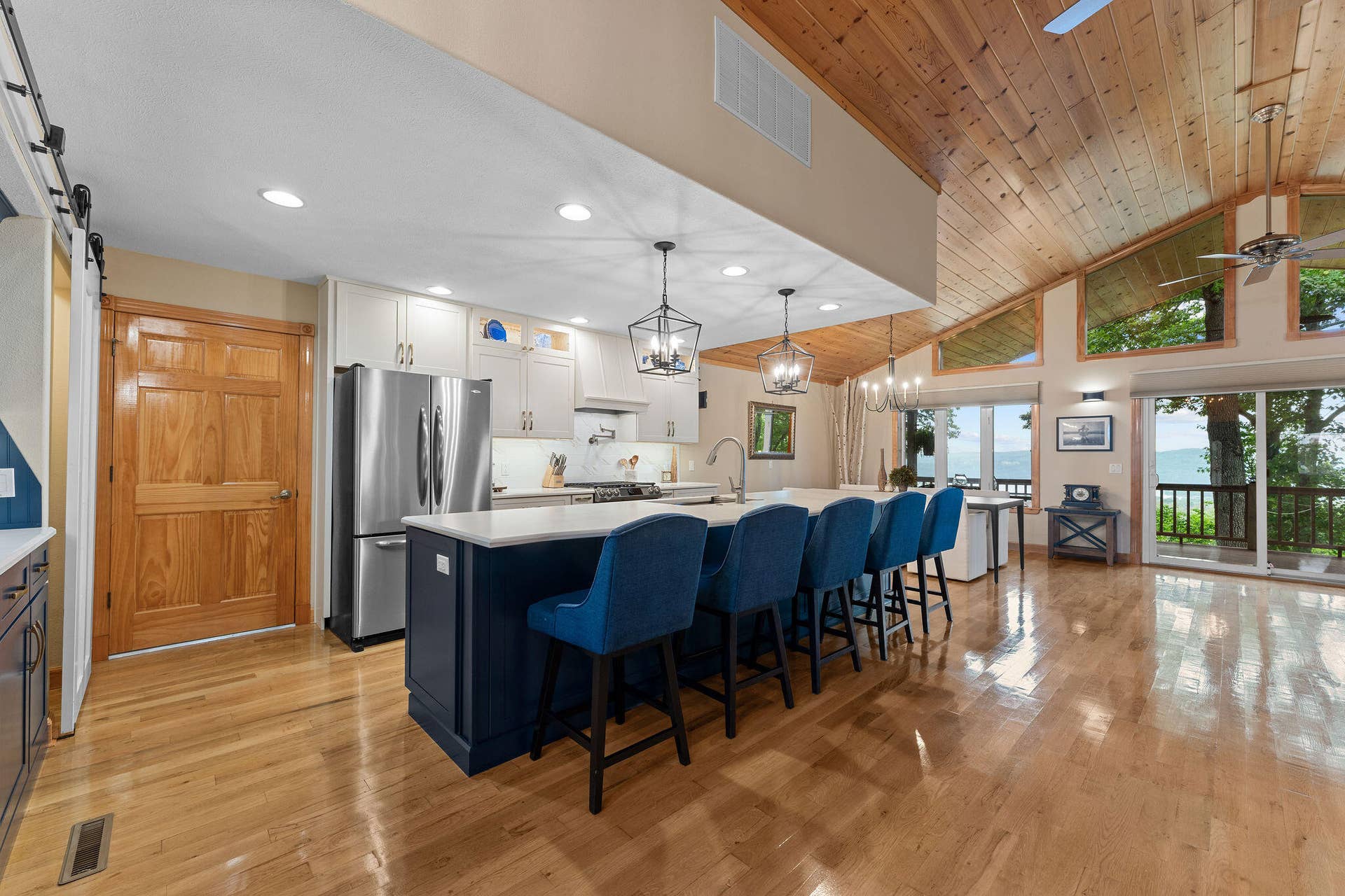 133 Dogwood Crest, Branson West, MO 65737 Newly Updated Kitchen