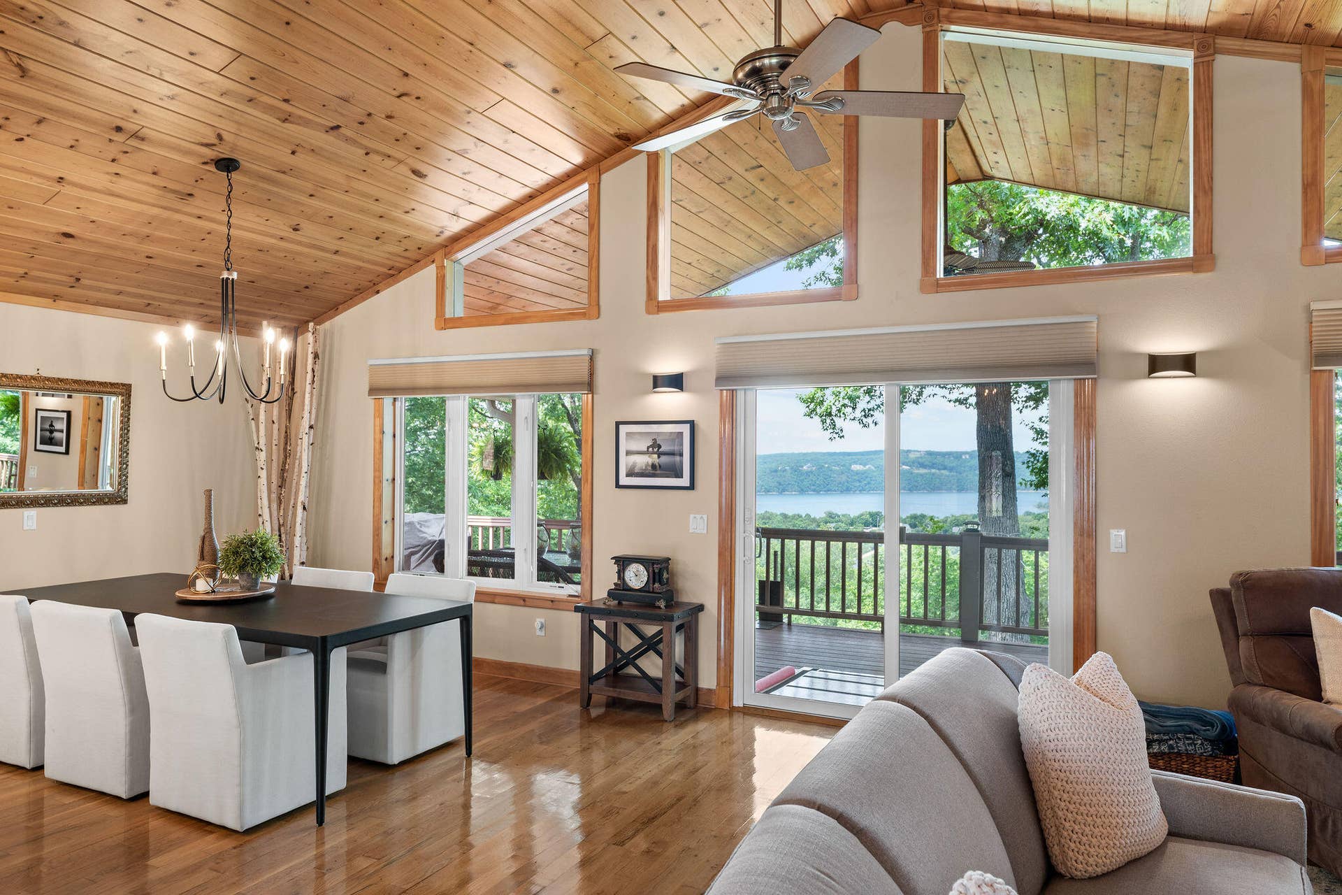 133 Dogwood Crest, Branson West, MO 65737 Stunning Architecture!
