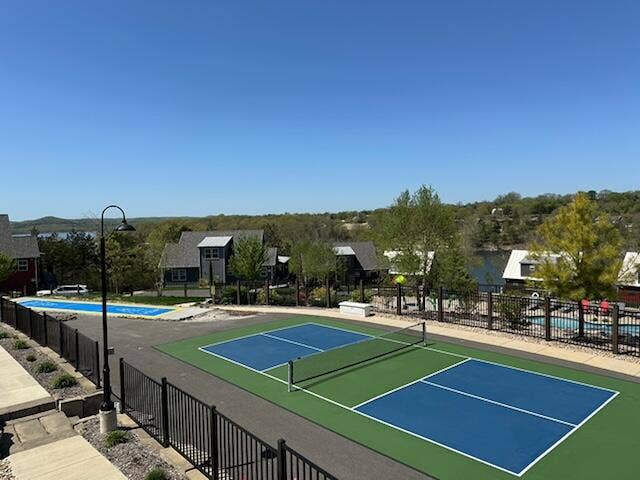 229 Carefree Lane, #11, Kimberling City, MO 65686 Table Rock Lake Condo