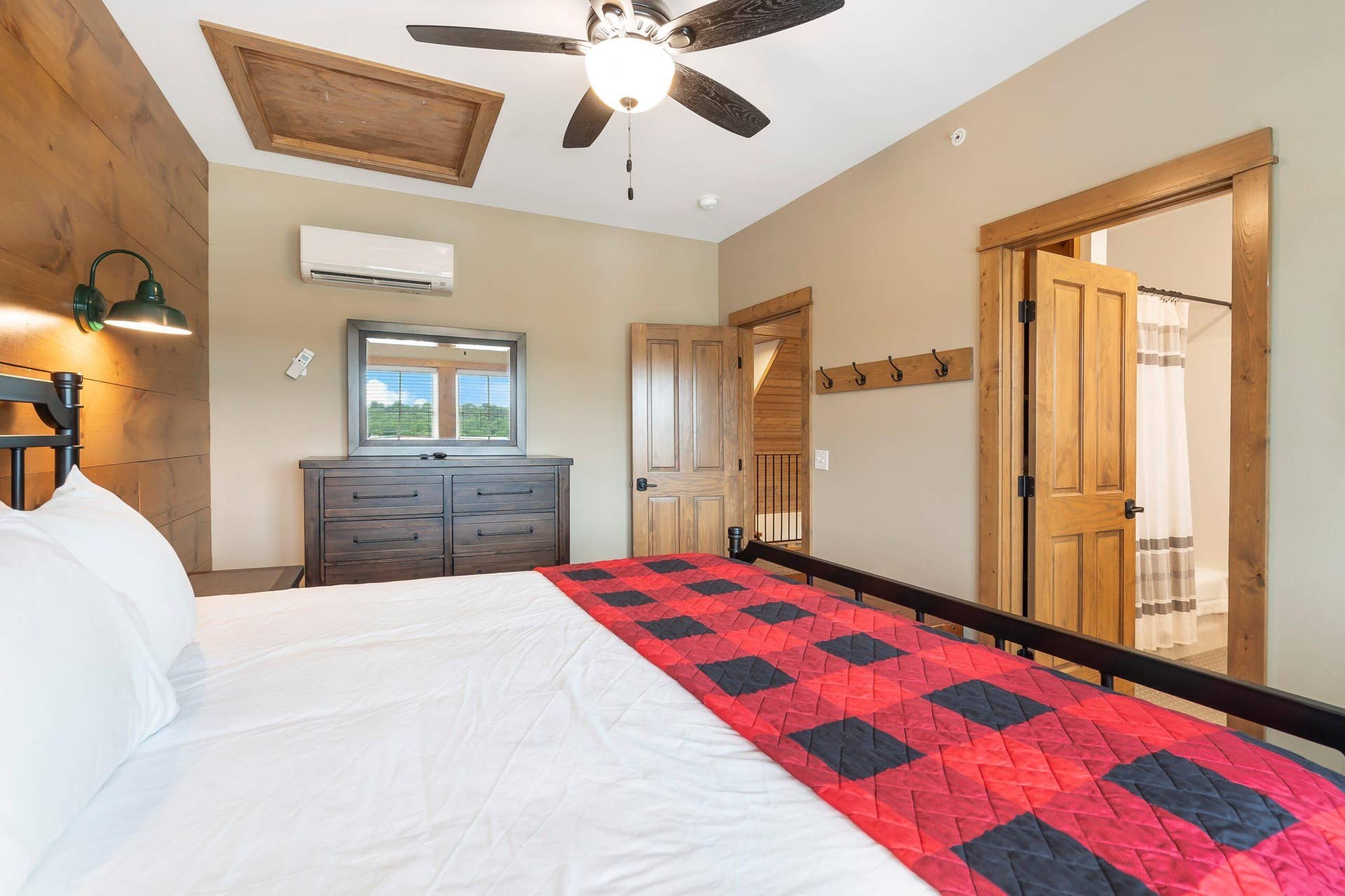 229 Carefree Lane, #11, Kimberling City, MO 65686 Table Rock Lake Condo