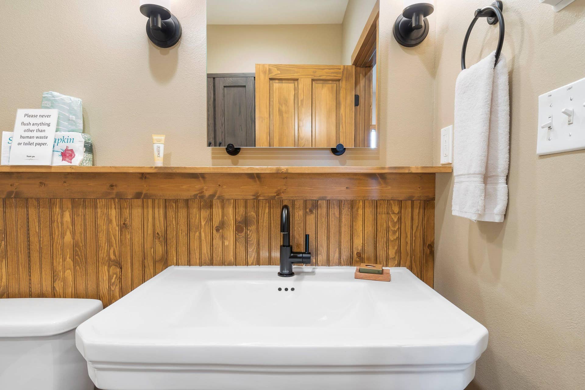 229 Carefree Lane, #11, Kimberling City, MO 65686 Table Rock Lake Condo