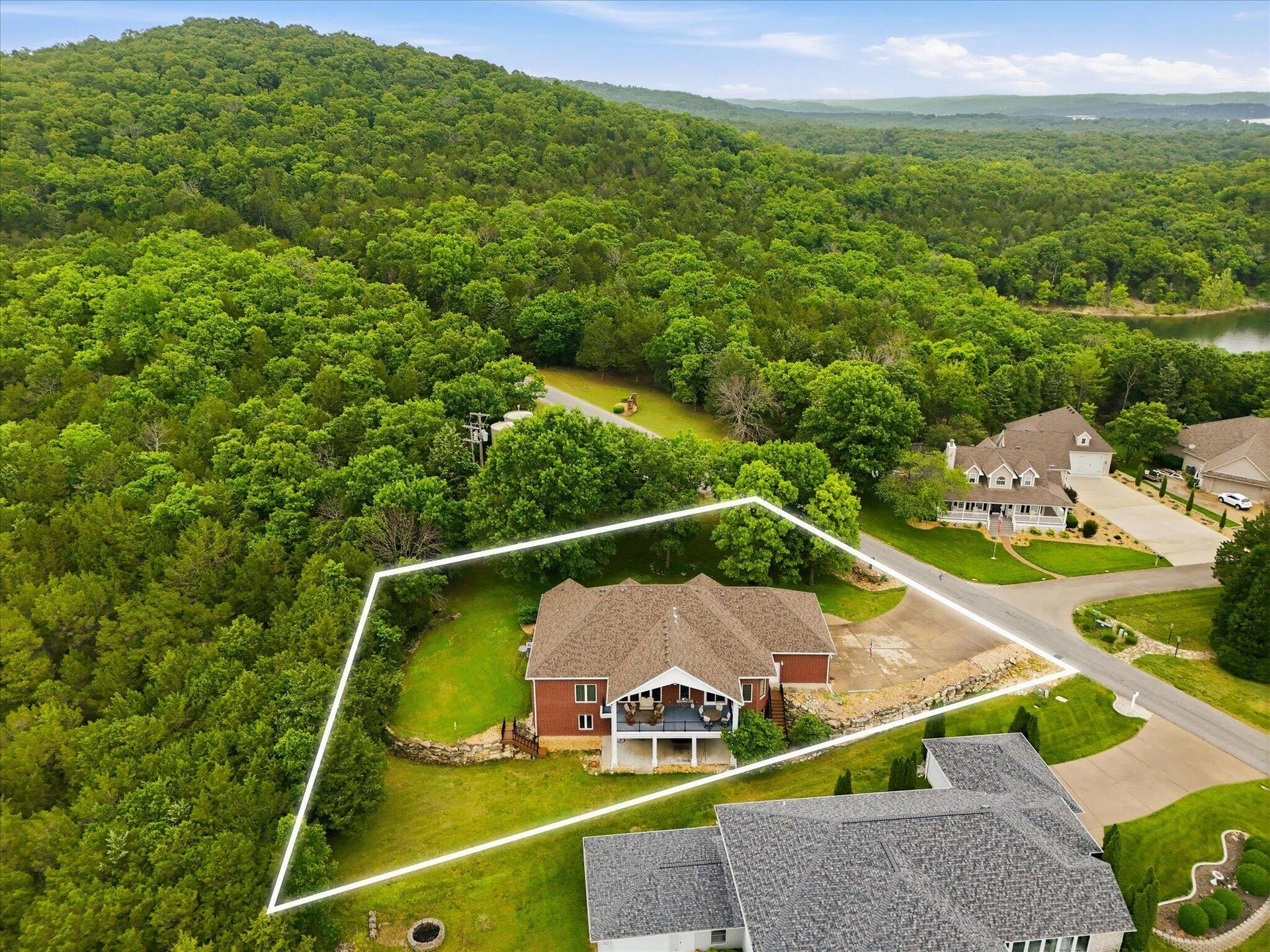 282 Grandview Hills Circle, Branson West, MO 65737 4-aerialmain4