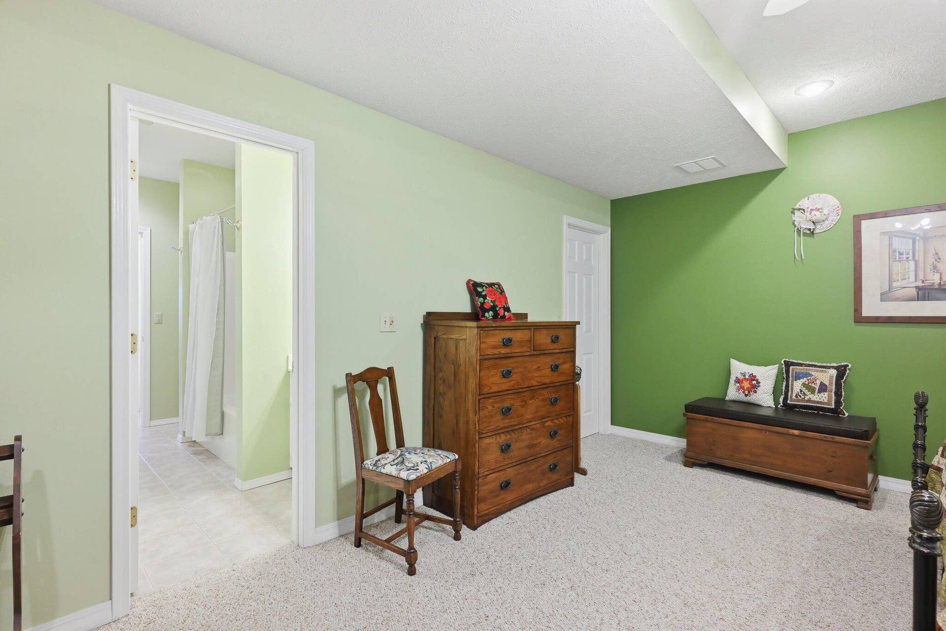 282 Grandview Hills Circle, Branson West, MO 65737 30-Grandview_Hills_Interiors_031