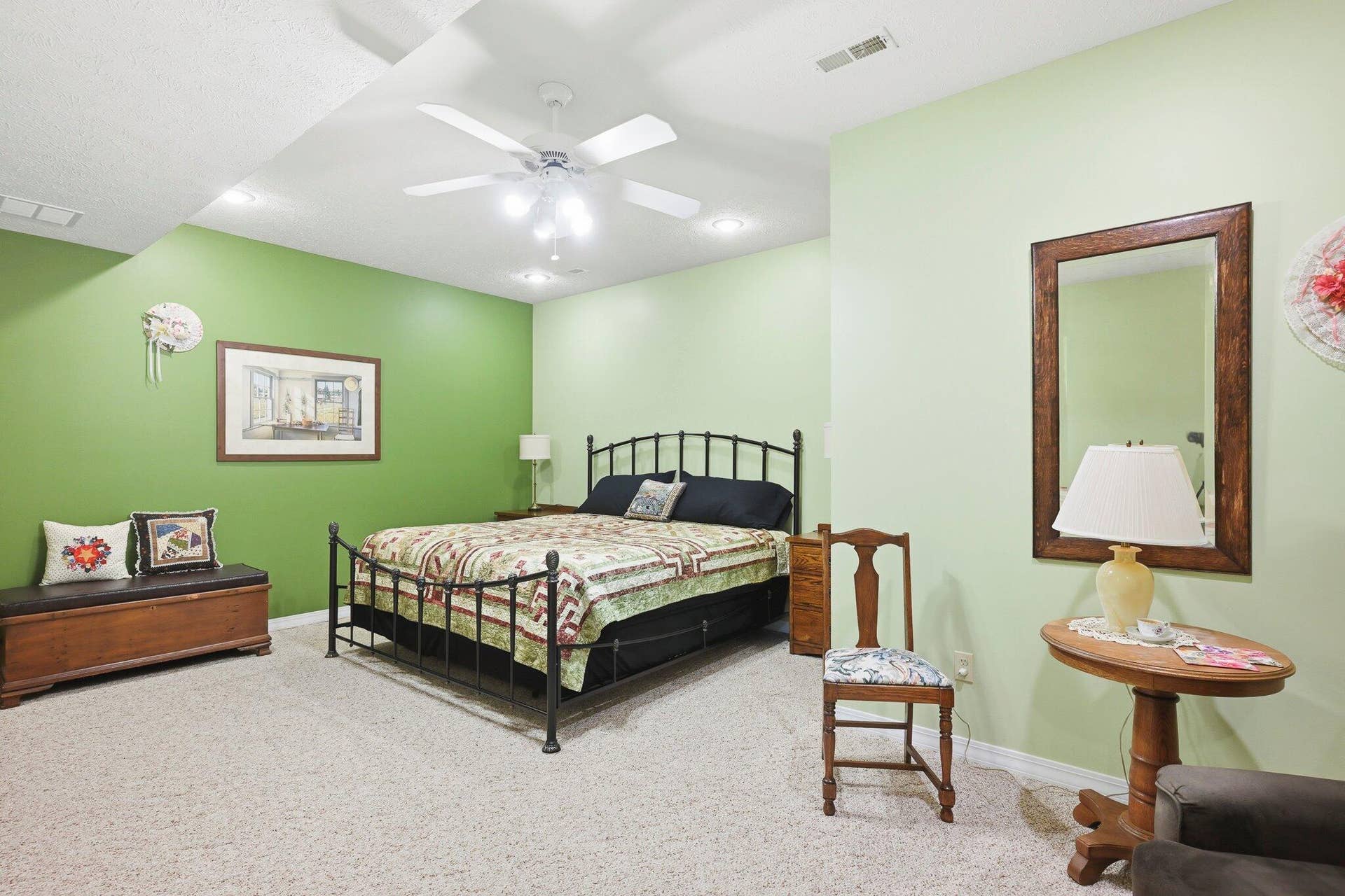 282 Grandview Hills Circle, Branson West, MO 65737 29-Grandview_Hills_Interiors_030