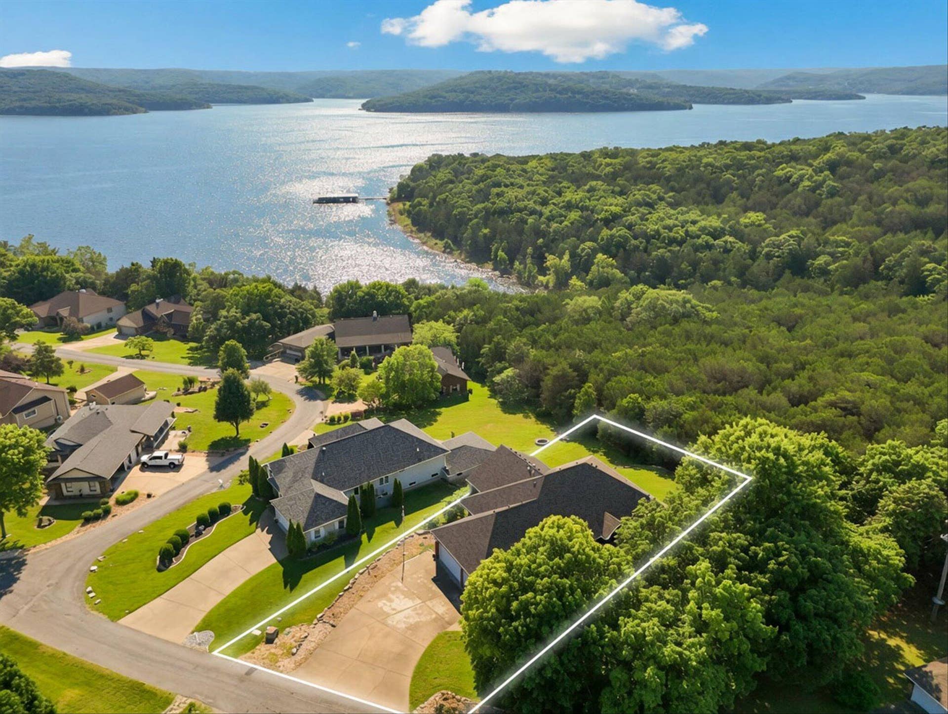 282 Grandview Hills Circle, Branson West, MO 65737 1-aerialmain2