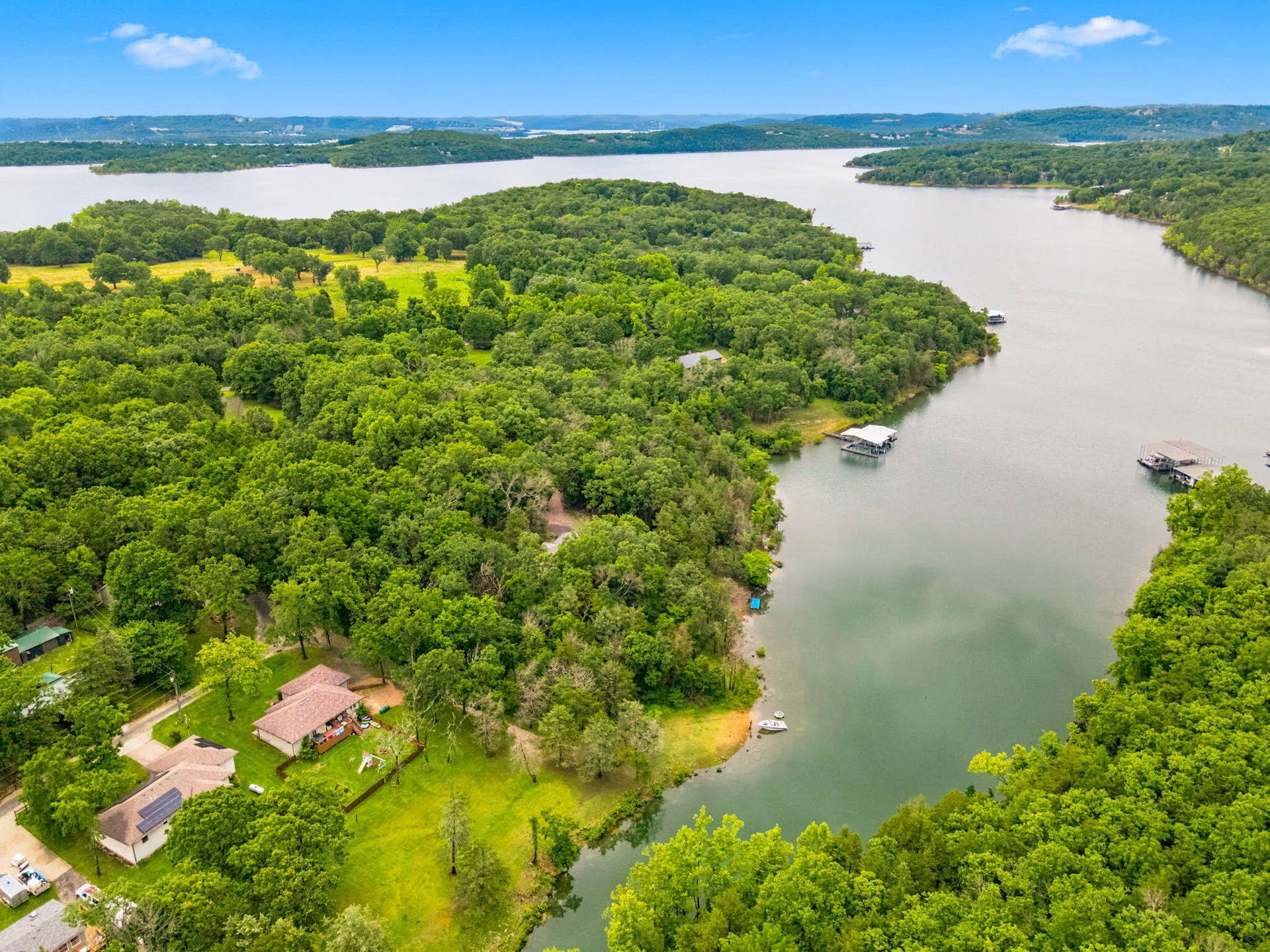000 Cedar Cove Road, Branson West, MO 65737 25-web-or-mls-DJI_0360