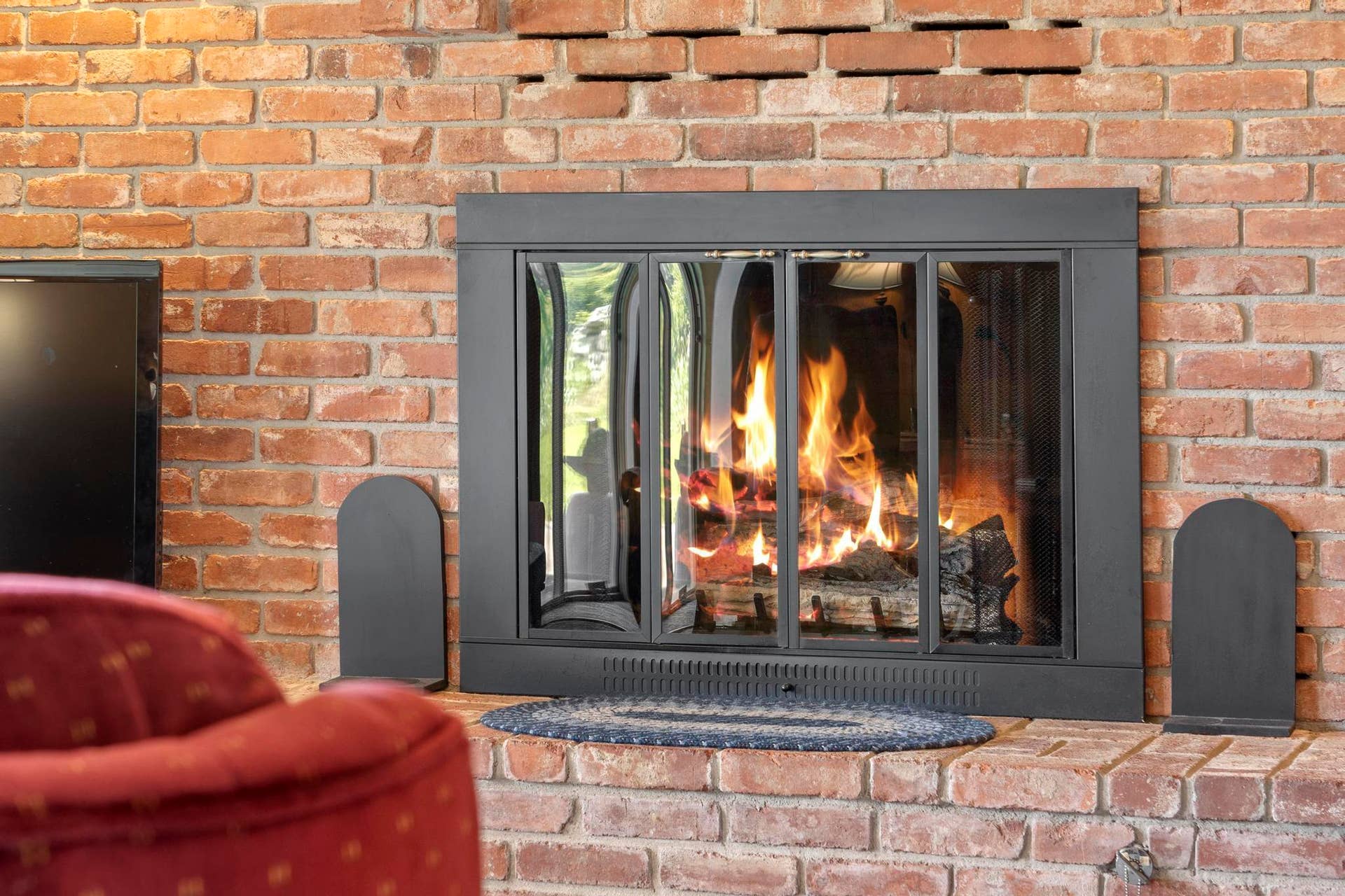 39-James-River-Rd-Cozy-Fireplace