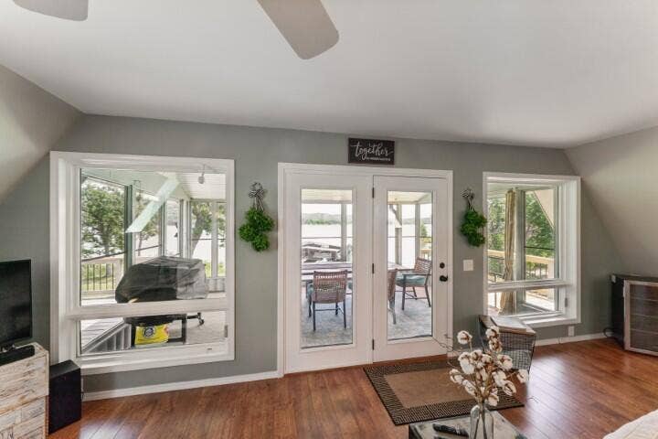 Living Room 2 (Small)