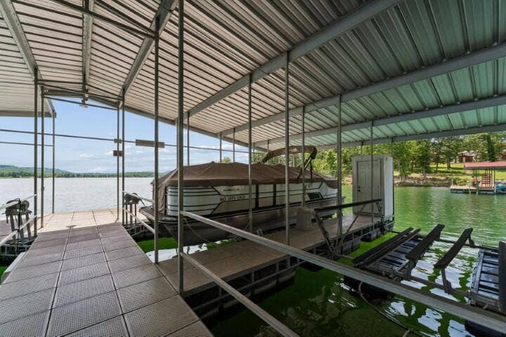 Boat Slip (Small)