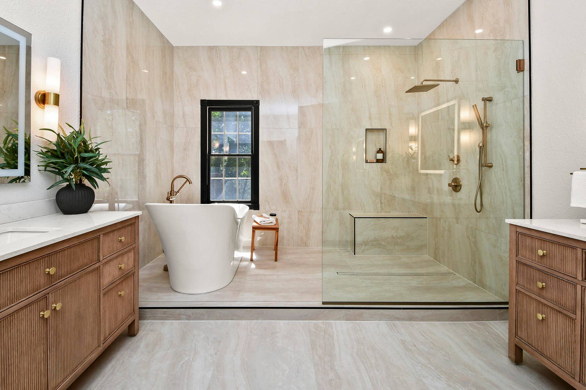 Tub and shower