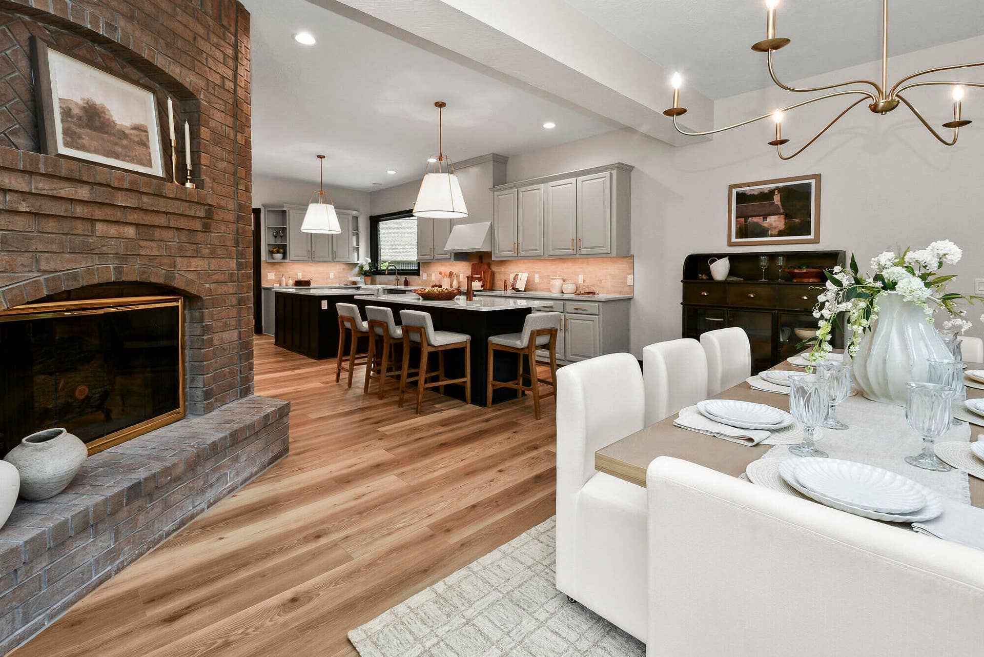 Kitchen and Kitchen Dining