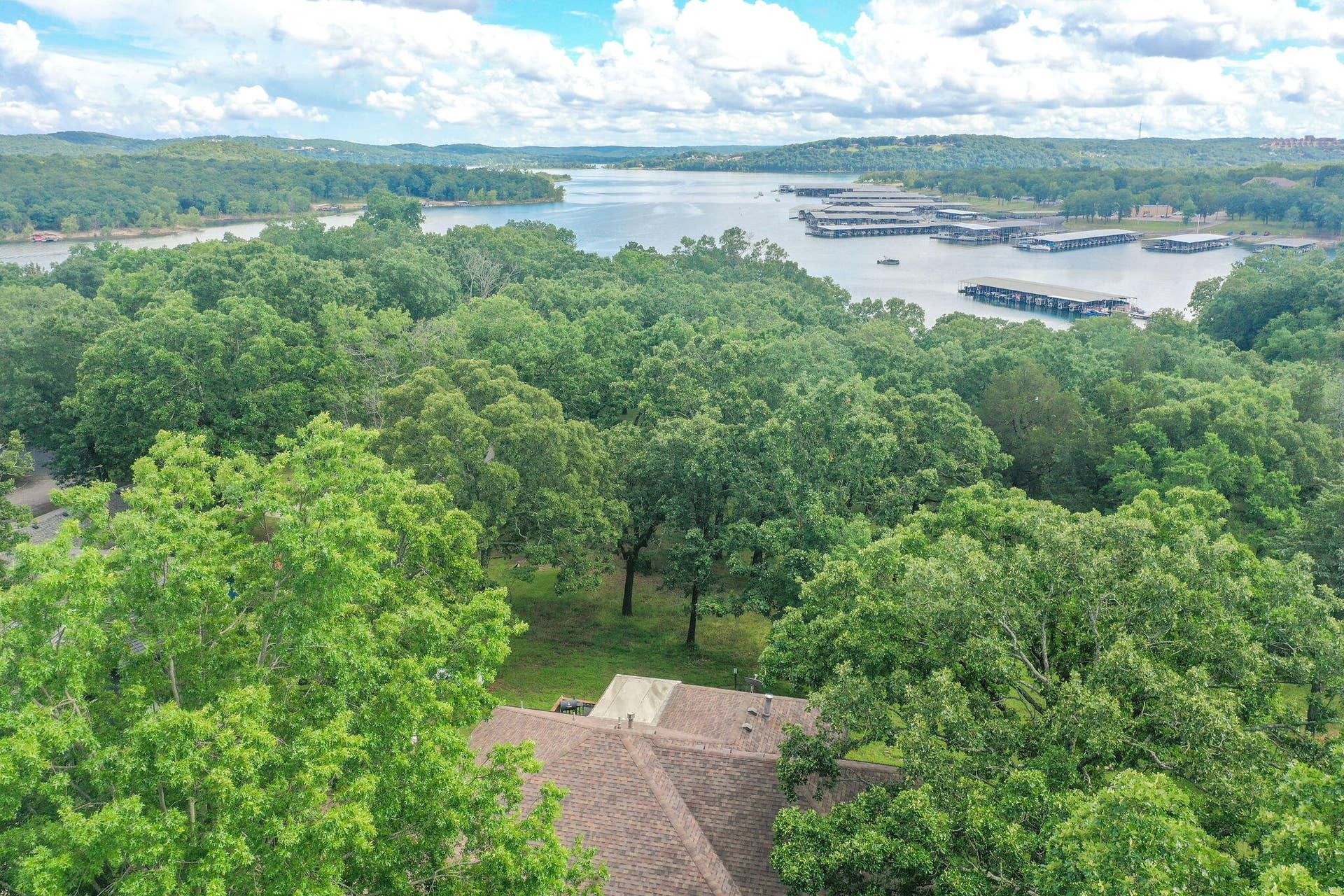 5 Treetop Drive, Kimberling City, MO 65686 5 Treetop Dr. Kimberling City,MO