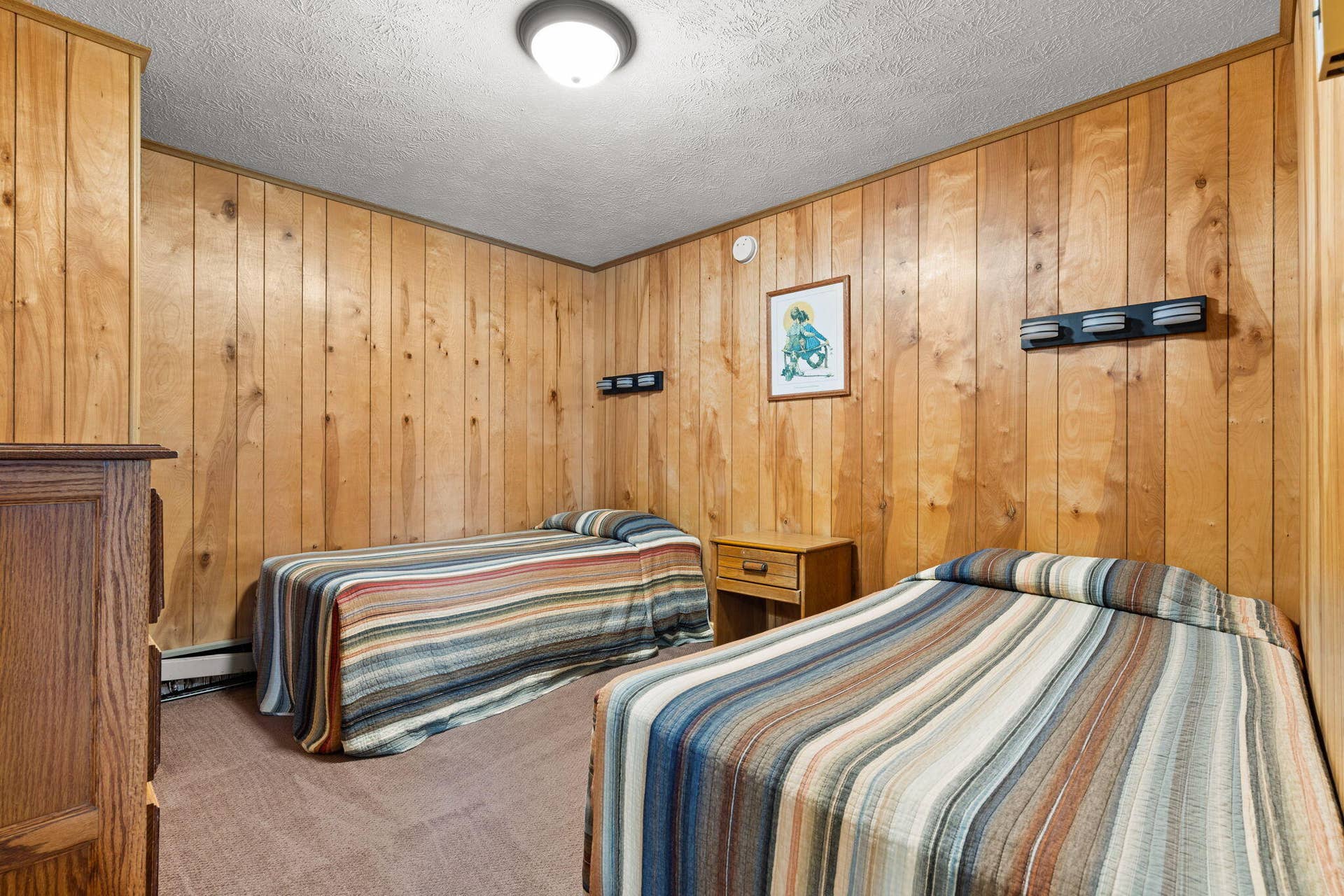 346 Terrace Crest Lane, #6, Reeds Spring, MO 65737 346-Terrace-Crest-Ln-Peaceful-Bedroom