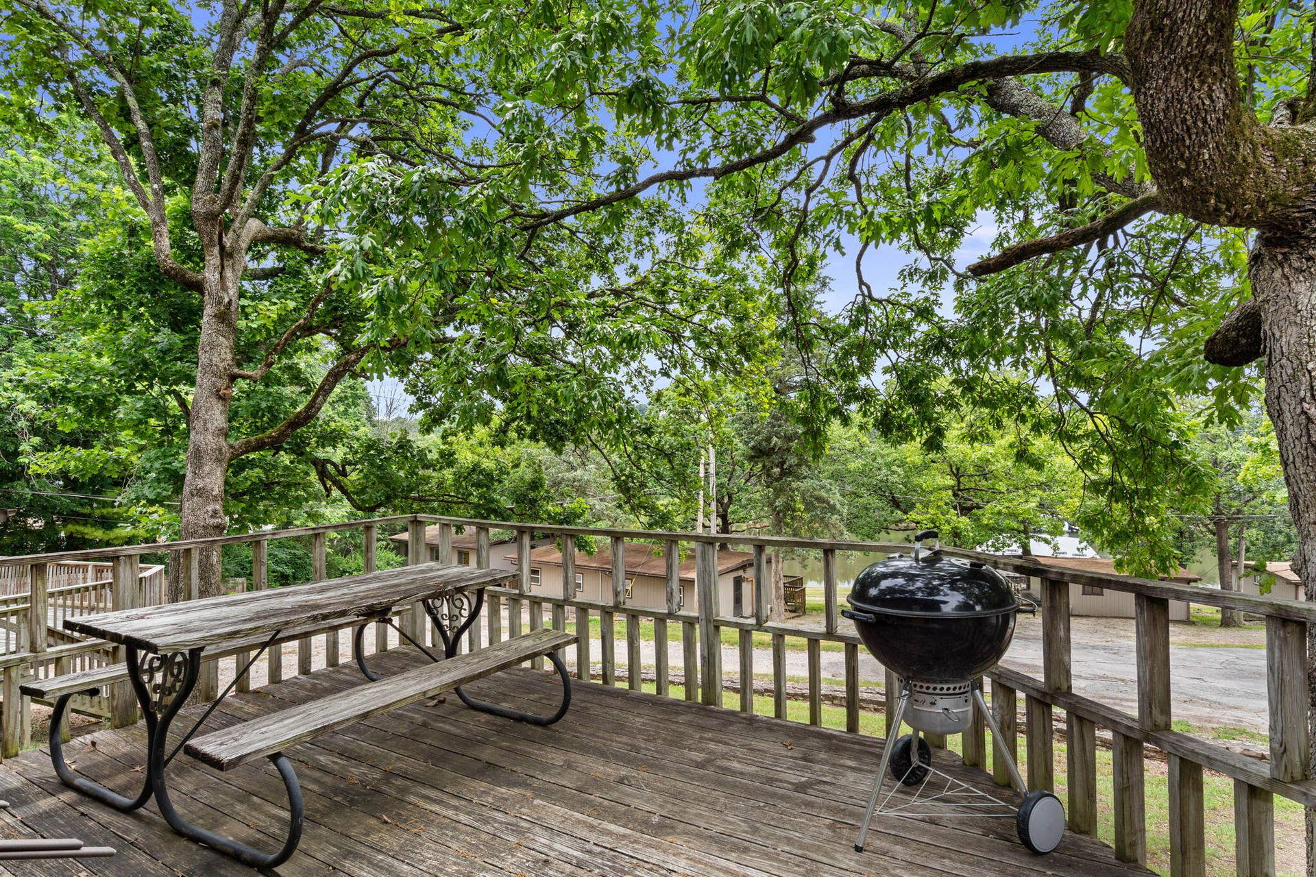 346-Terrace-Crest-Ln-Entertain-Deck