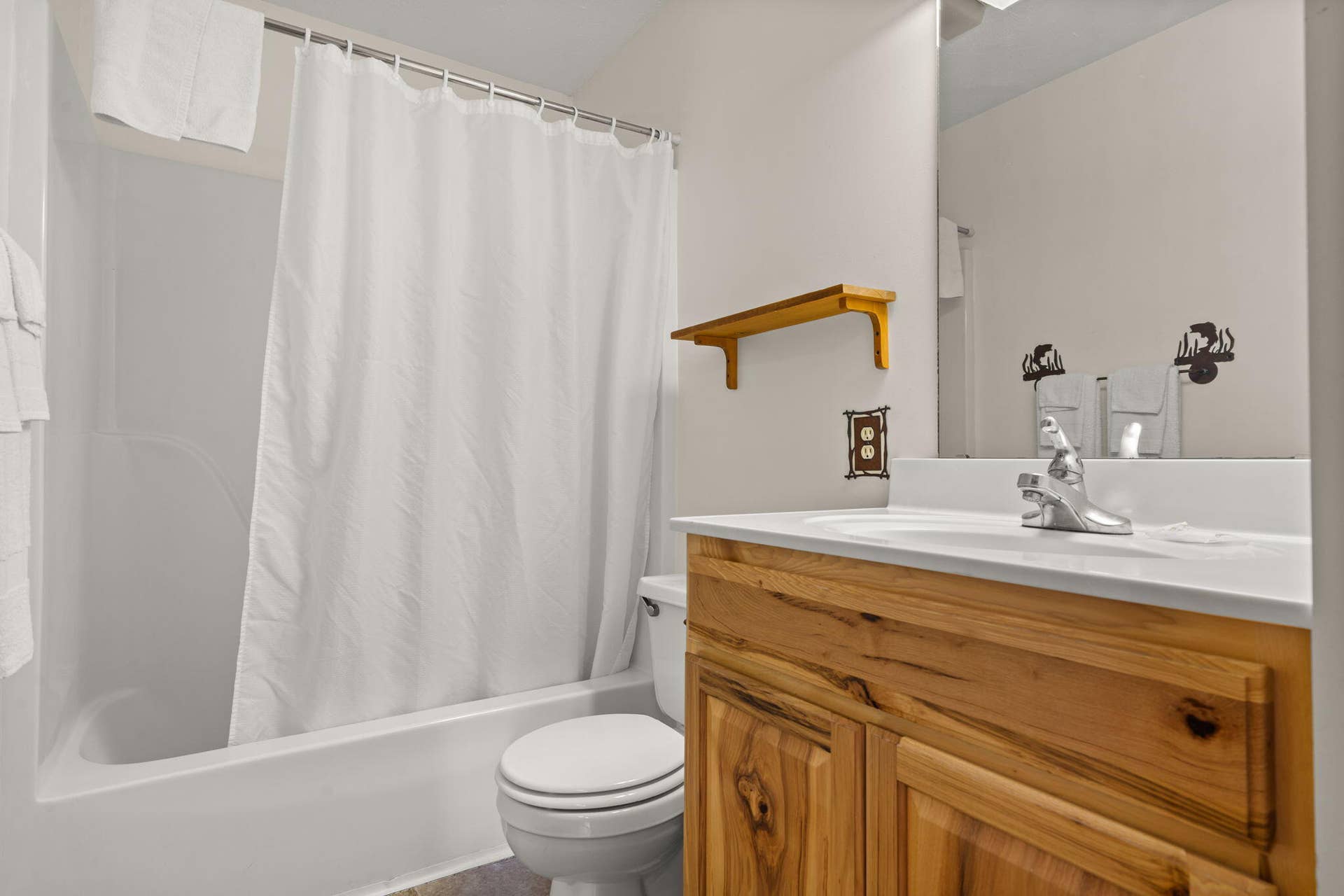346-Terrace-Crest-Ln-Private-Bath