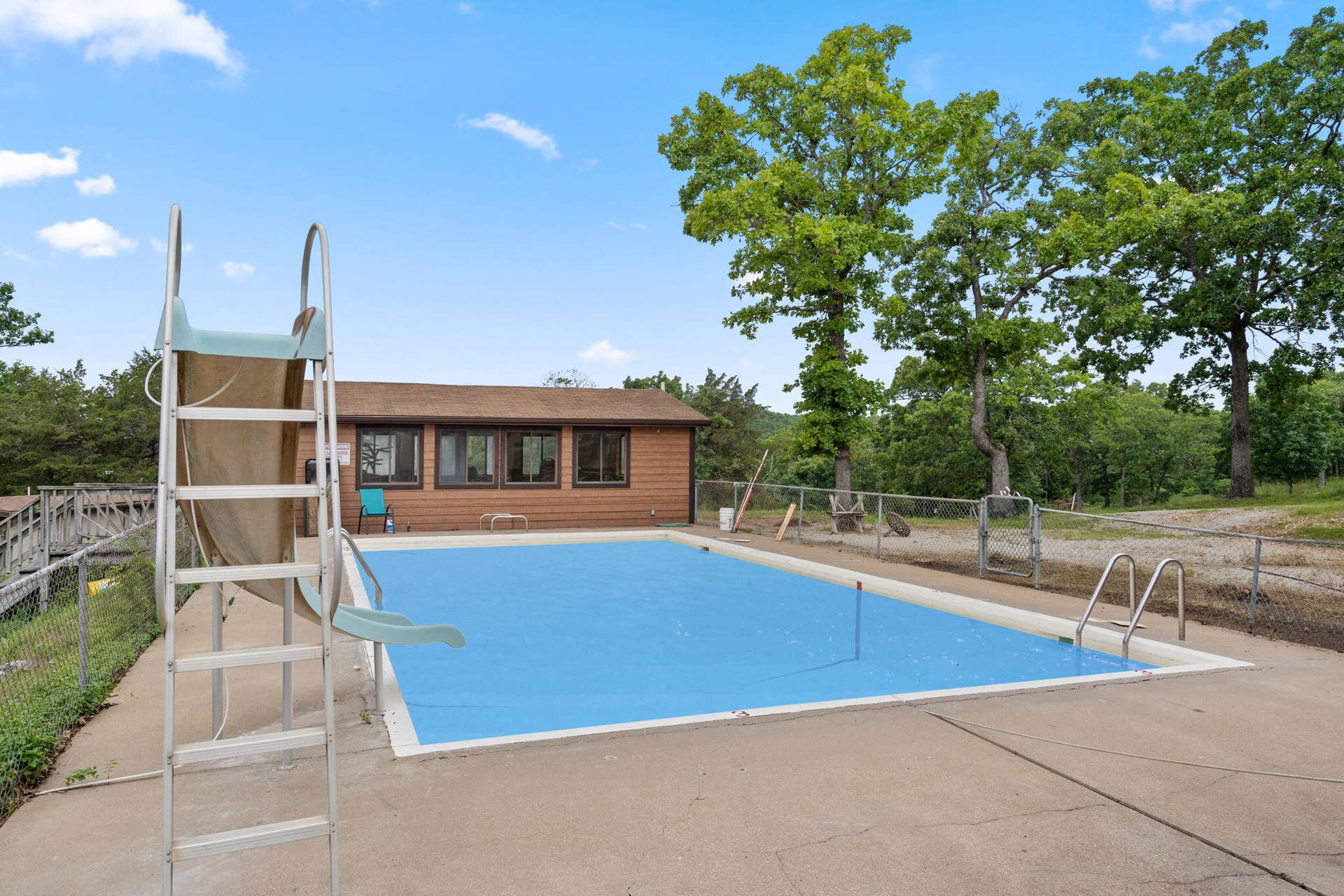 346 Terrace Crest Lane, #4, Reeds Spring, MO 65737 346-Terrace-Crest-Ln-Community-Pool