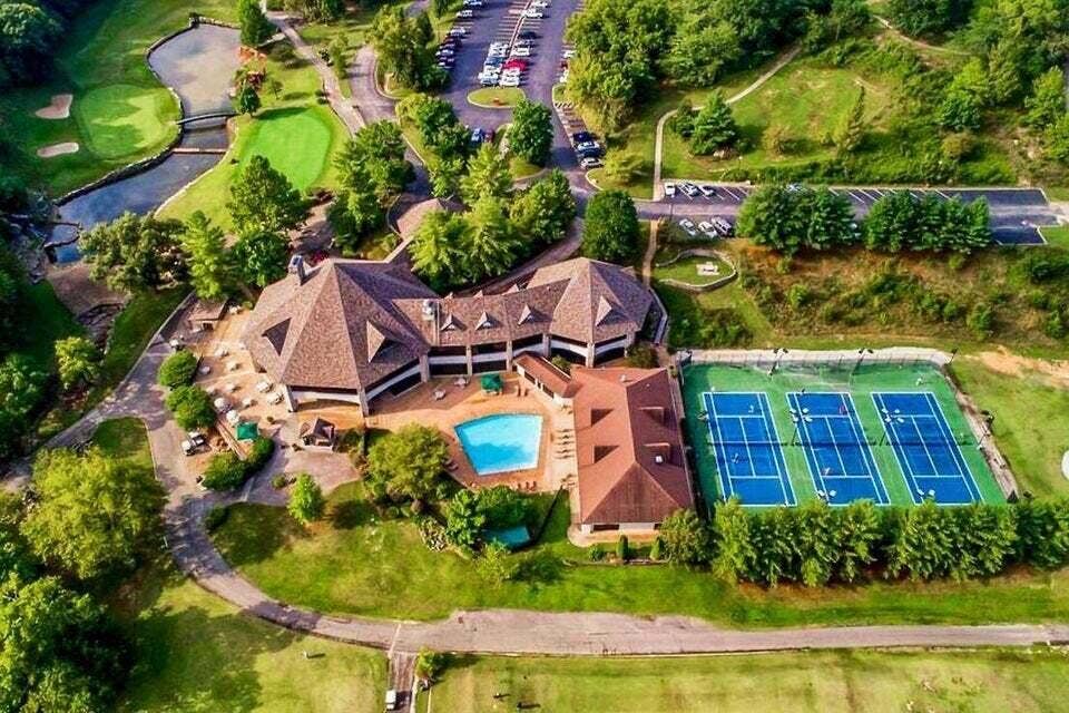 Stonebridge clubhouse