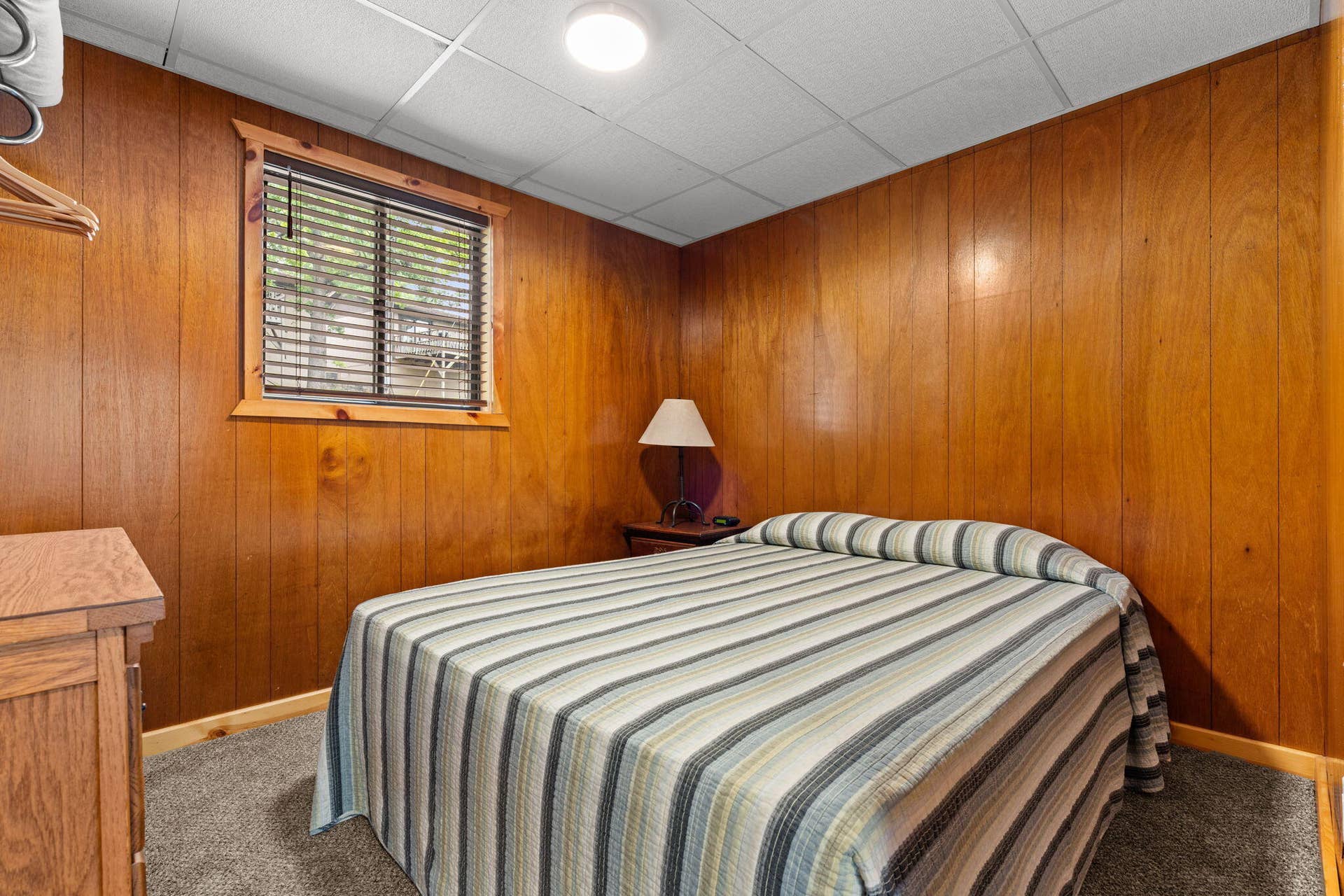 346-Terrace-Crest-Ln-Relaxing-Bedroom
