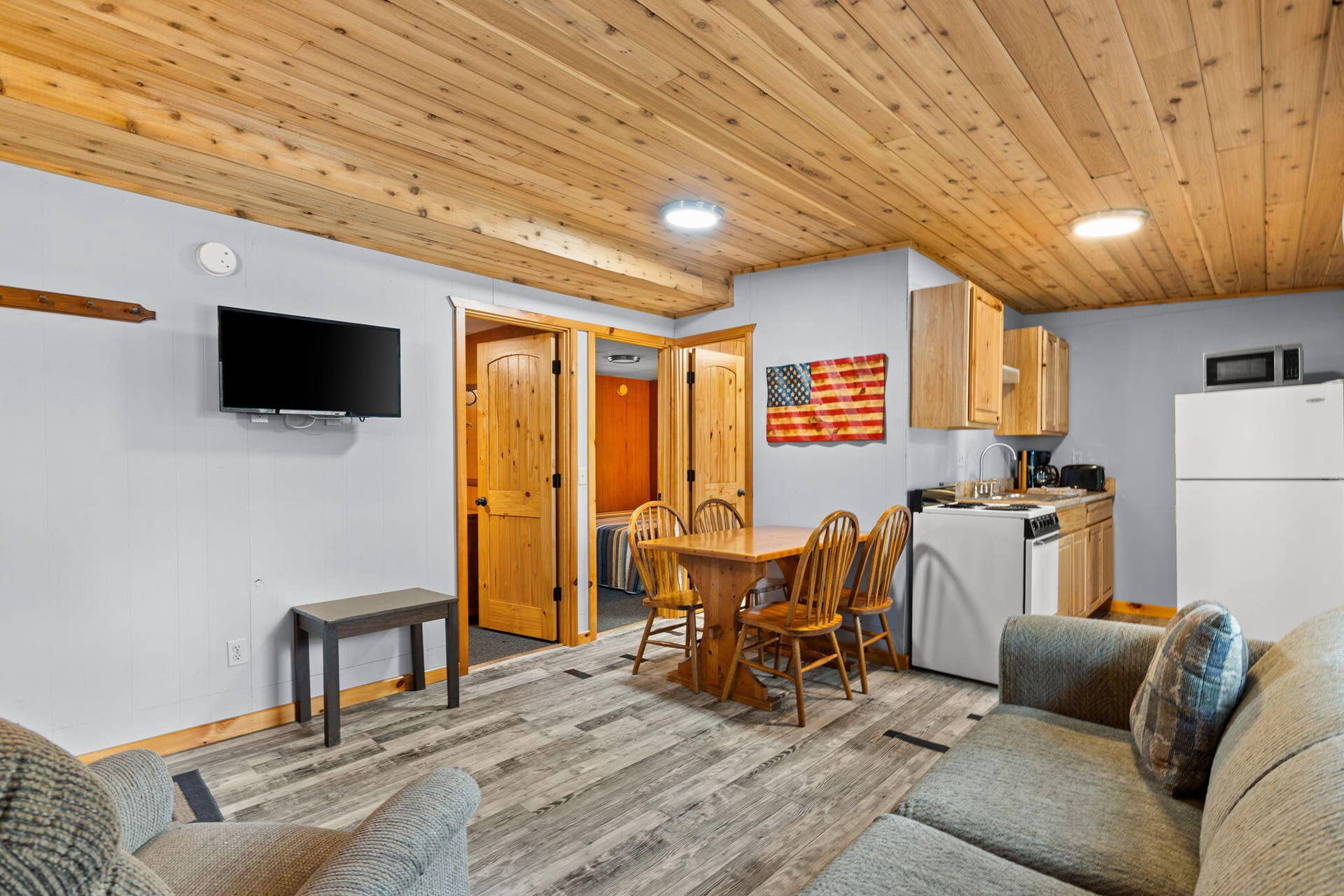 346 Terrace Crest Lane, #1, Reeds Spring, MO 65737 346-Terrace-Crest-Ln-Cozy-Lake-Living