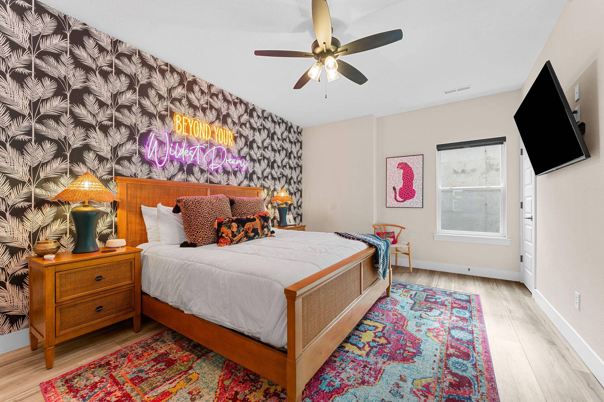 147 Frontier Way, #24, Kimberling City, MO 65686 Fully Furnished, Themed Lodge