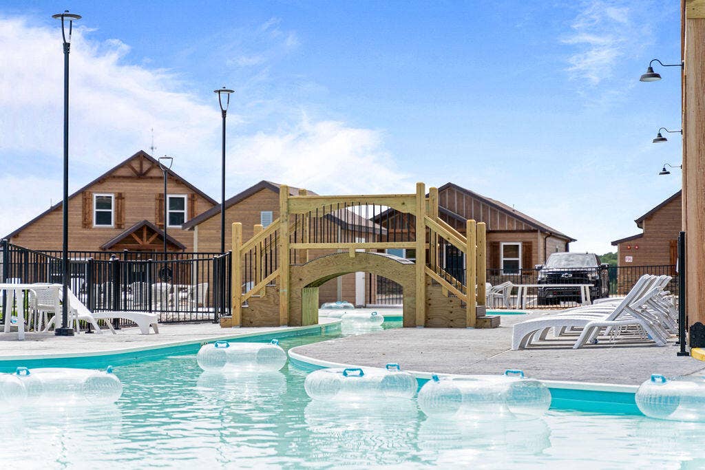 147 Frontier Way, #24, Kimberling City, MO 65686 Summer fun!