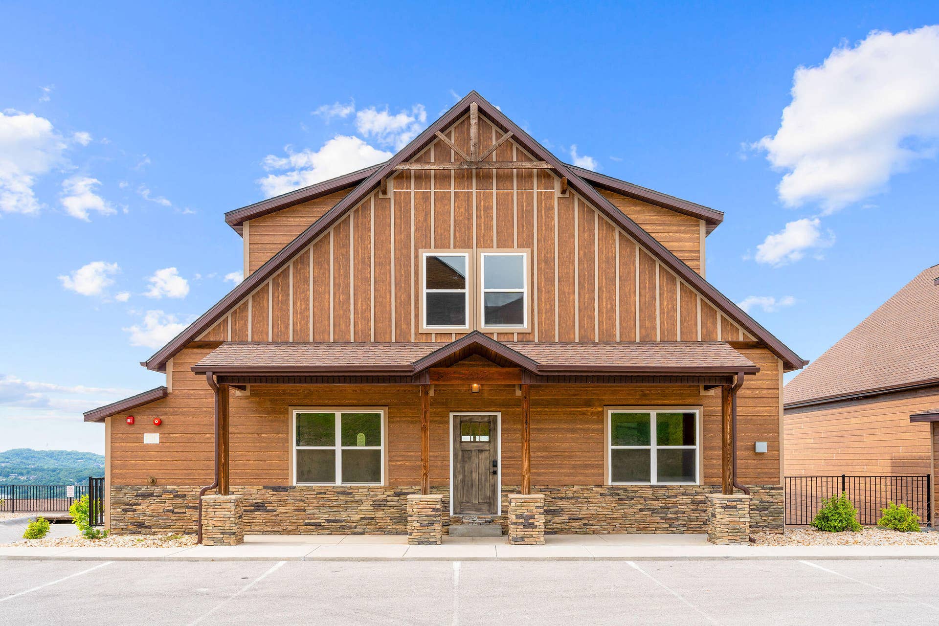 147 Frontier Way, #24, Kimberling City, MO 65686 Great Investment Opportunity!