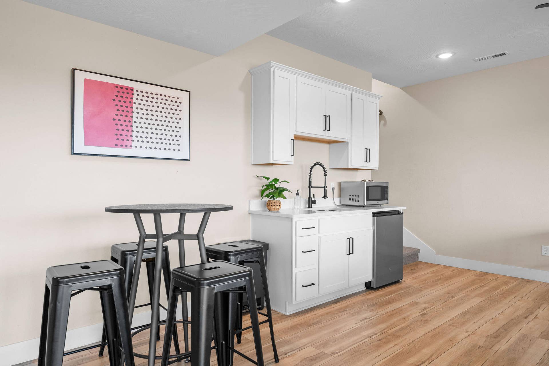 147 Frontier Way, #24, Kimberling City, MO 65686 Wet Bar