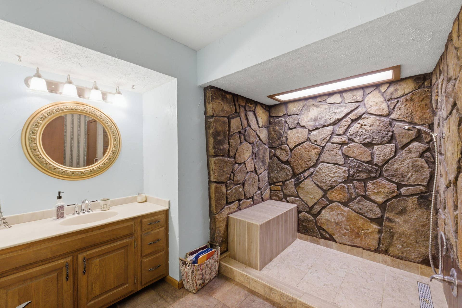 36 James River Road, Kimberling City, MO 65686 15-web-or-mls-DSC09163