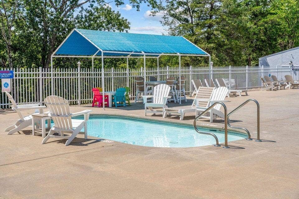 521 Ozark Mountain Resort Drive, #91, Kimberling City, MO 65686 Outdoor Pool