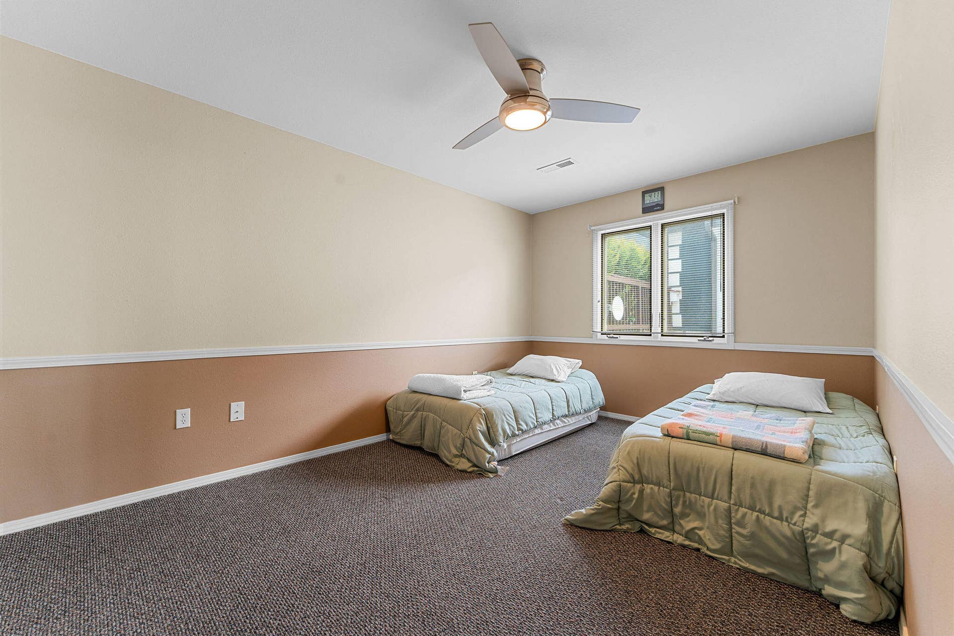 201 Point Seven Road, #8, Kimberling City, MO 65686 Bedroom Three