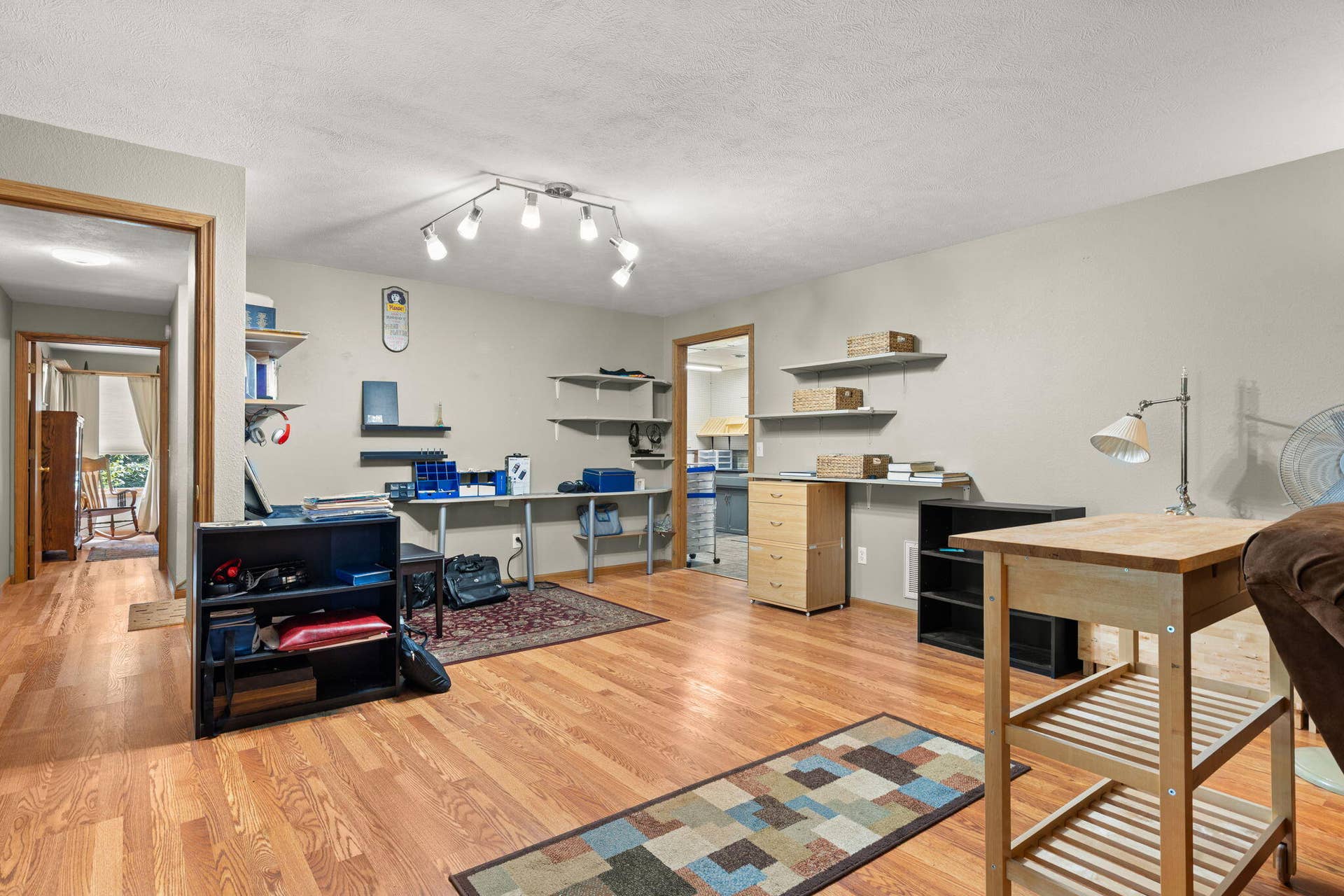 286-Jackson-Ln-Quiet-Living-room