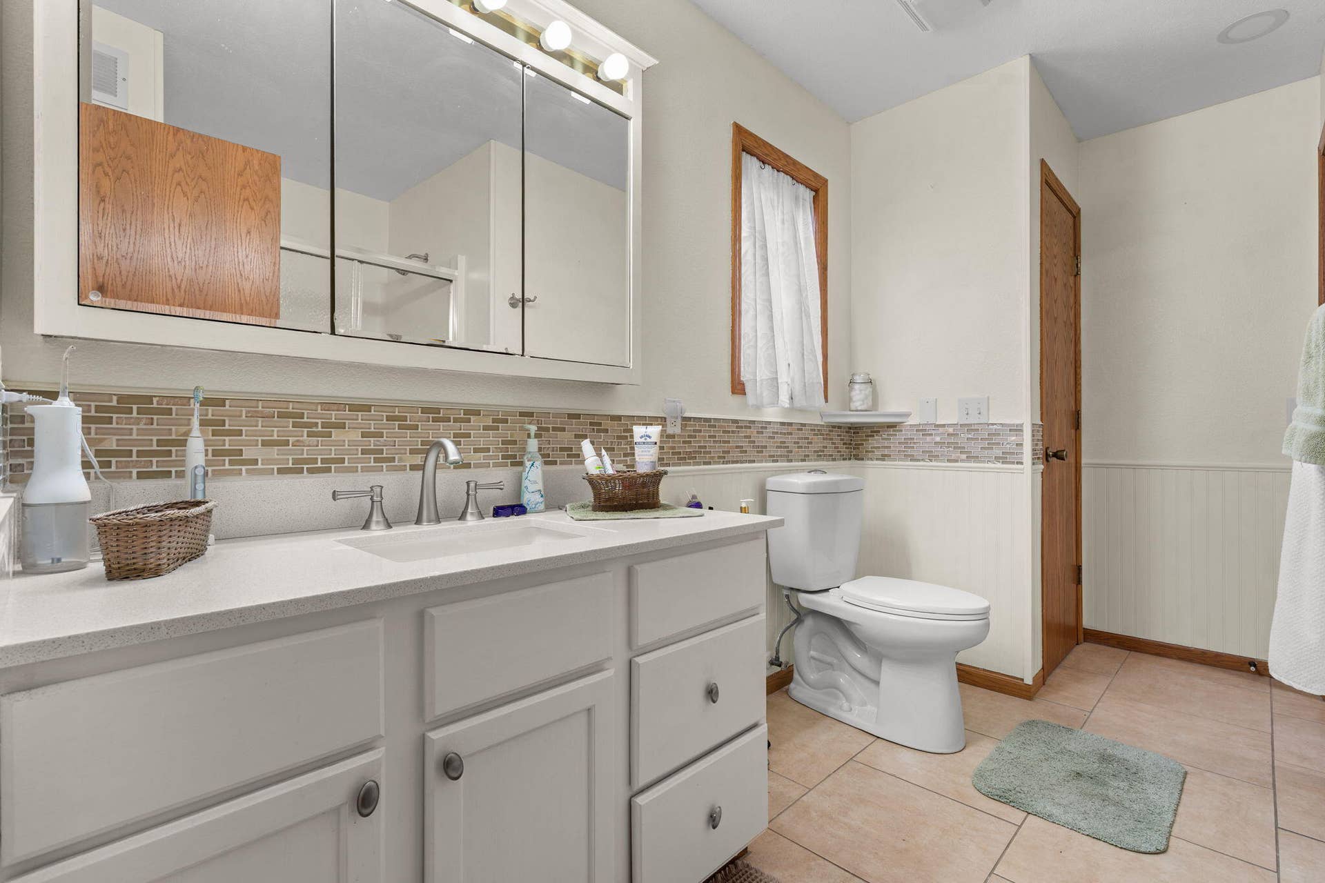 286-Jackson-Ln-Private-Ensuite