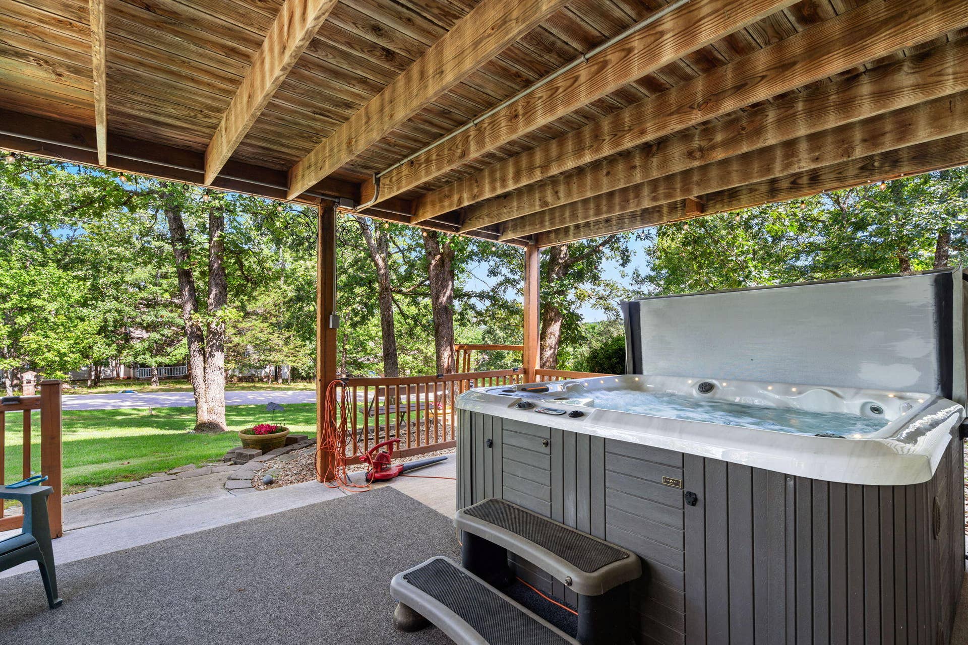 286-Jackson-Ln-Bath-Retreat