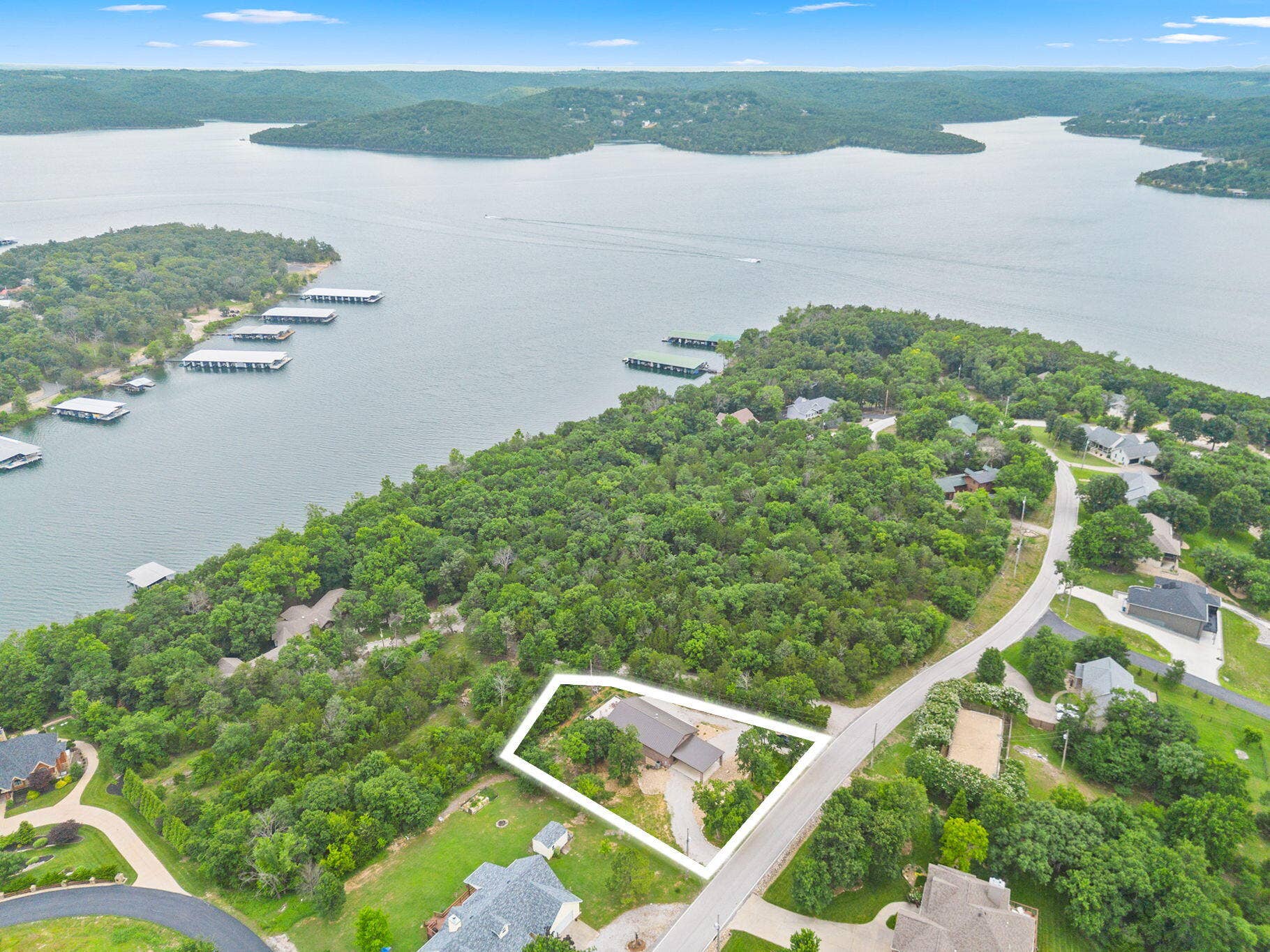 570 Indian Valley Road, Branson West, MO 65737 570-Indian-Valley-Rd-Easy-Care-Home
