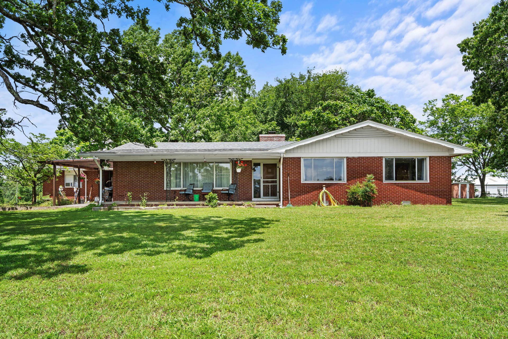 150-Jim-Linegar-Ln-Acreage-Retreat