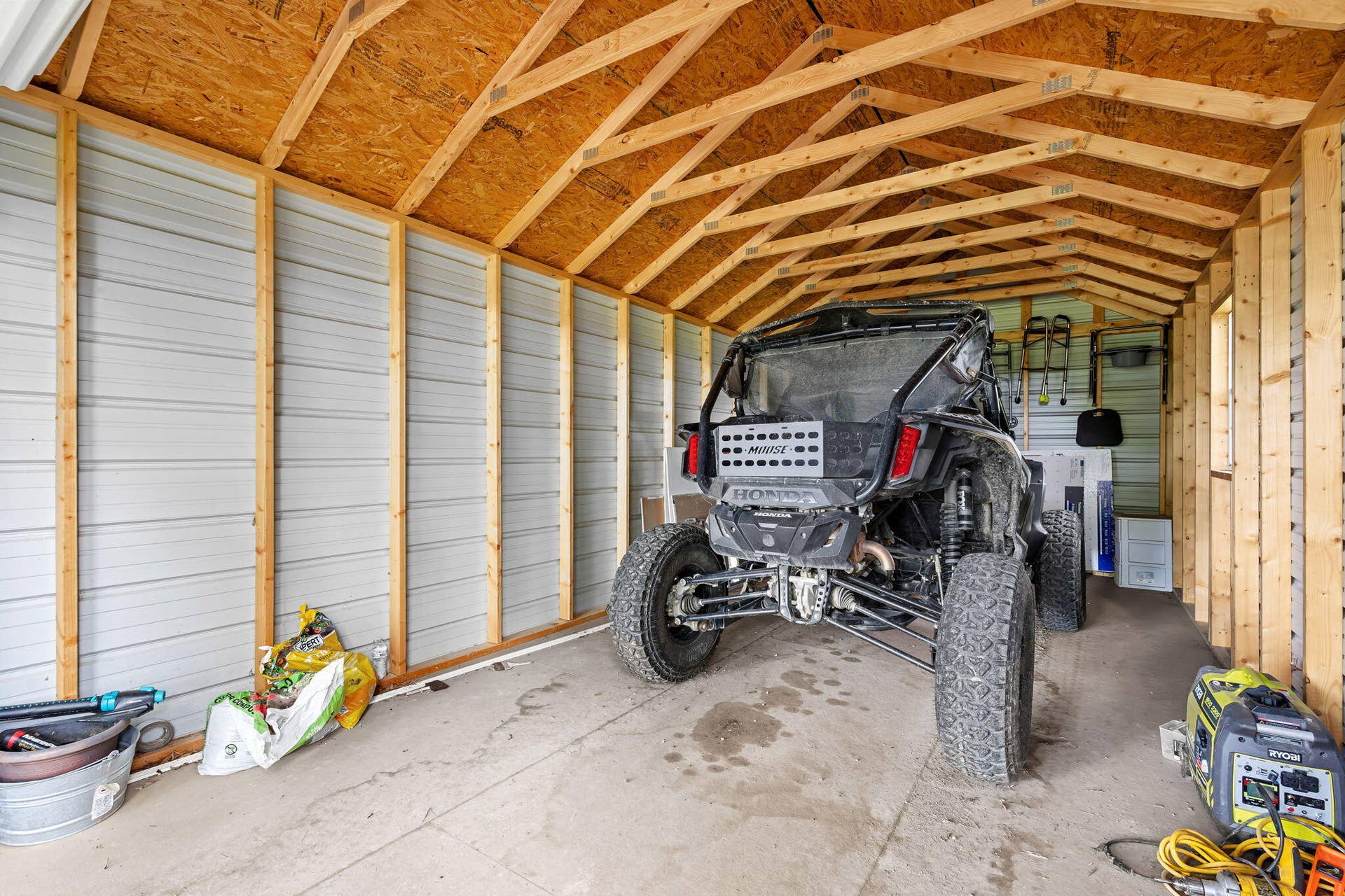 150-Jim-Linegar-Ln-Hobby-Garage