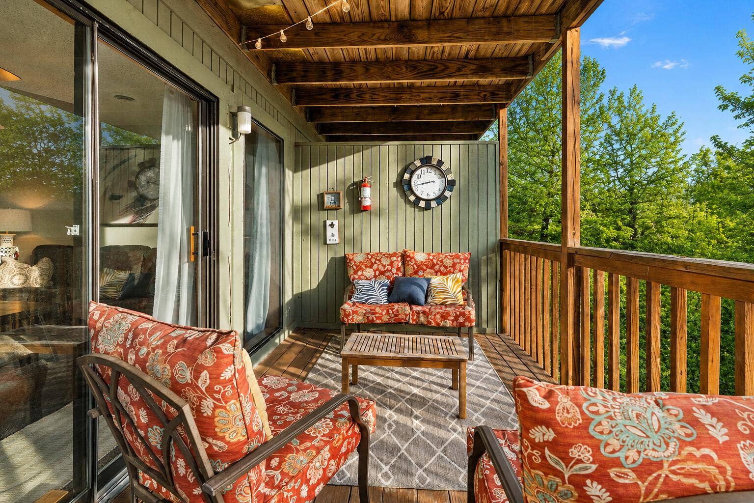26 Sinatra Court, #4, Branson West, MO 65737 Sinatra Patio
