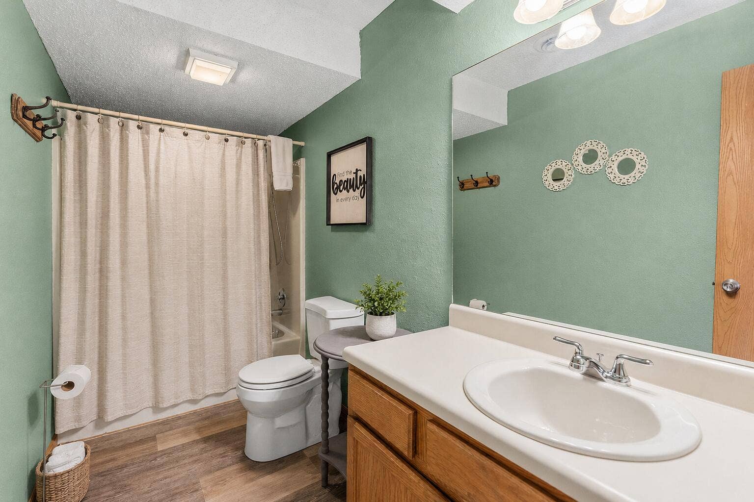 26 Sinatra Court, #4, Branson West, MO 65737 Sinatra Primary Bath