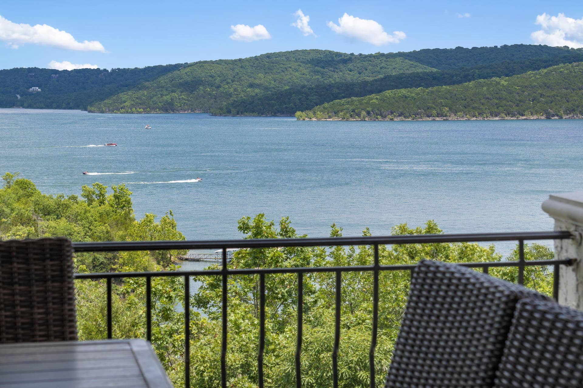 24 Old Still Road, Kimberling City, MO 65686 Table Rock Lake View