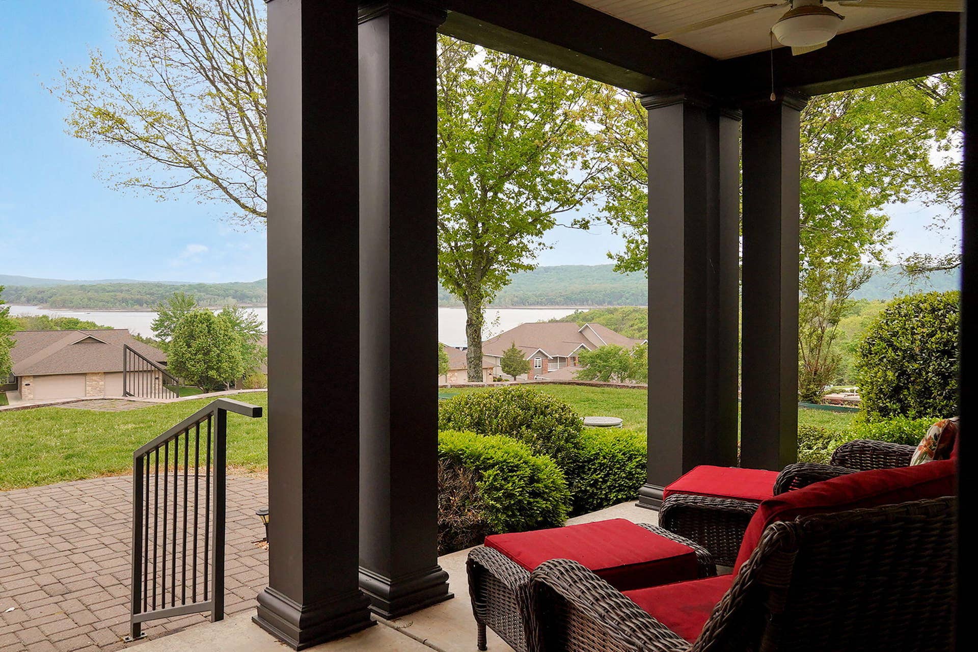 1340 Little Aunts Creek Road, Kimberling City, MO 65686 Downstairs Living Room View
