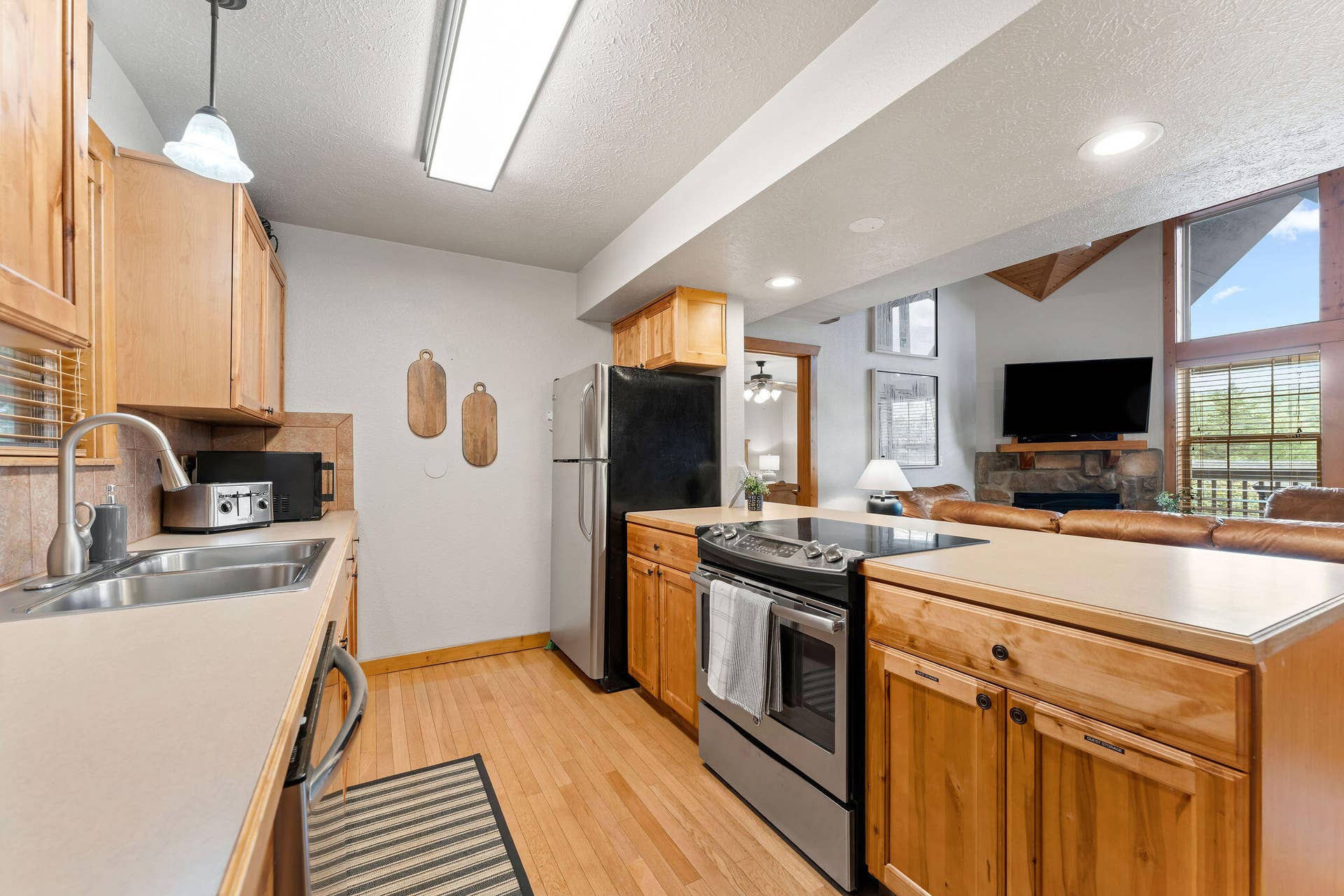 92 Cantwell Lane, #82, Branson West, MO 65737 Kitchen
