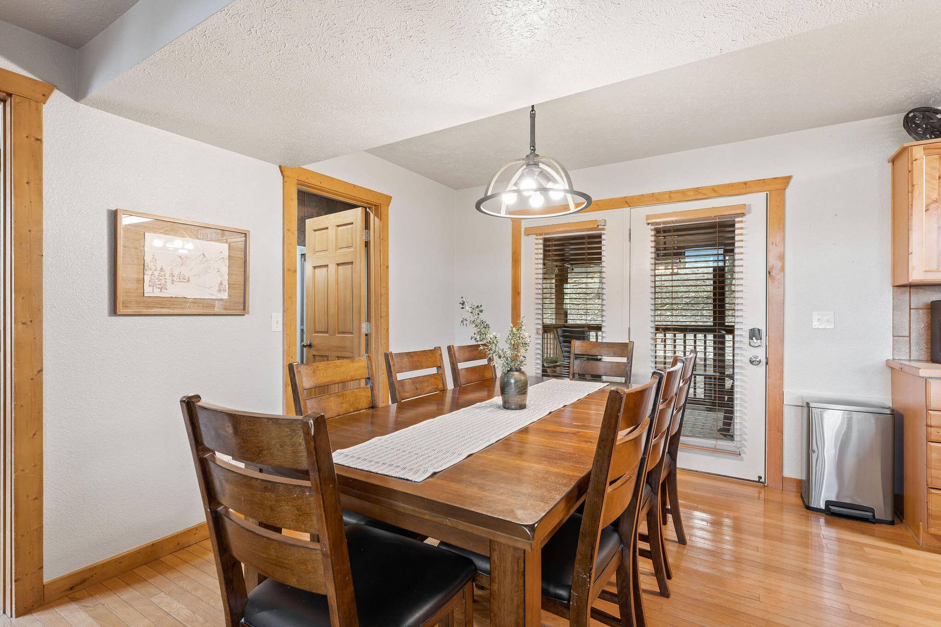 92 Cantwell Lane, #82, Branson West, MO 65737 Dining Room