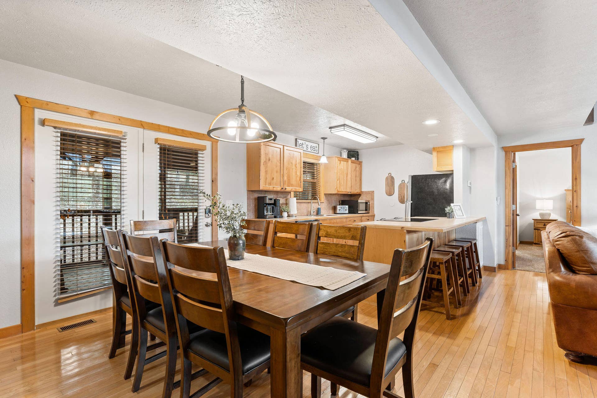 92 Cantwell Lane, #82, Branson West, MO 65737 Dining Room